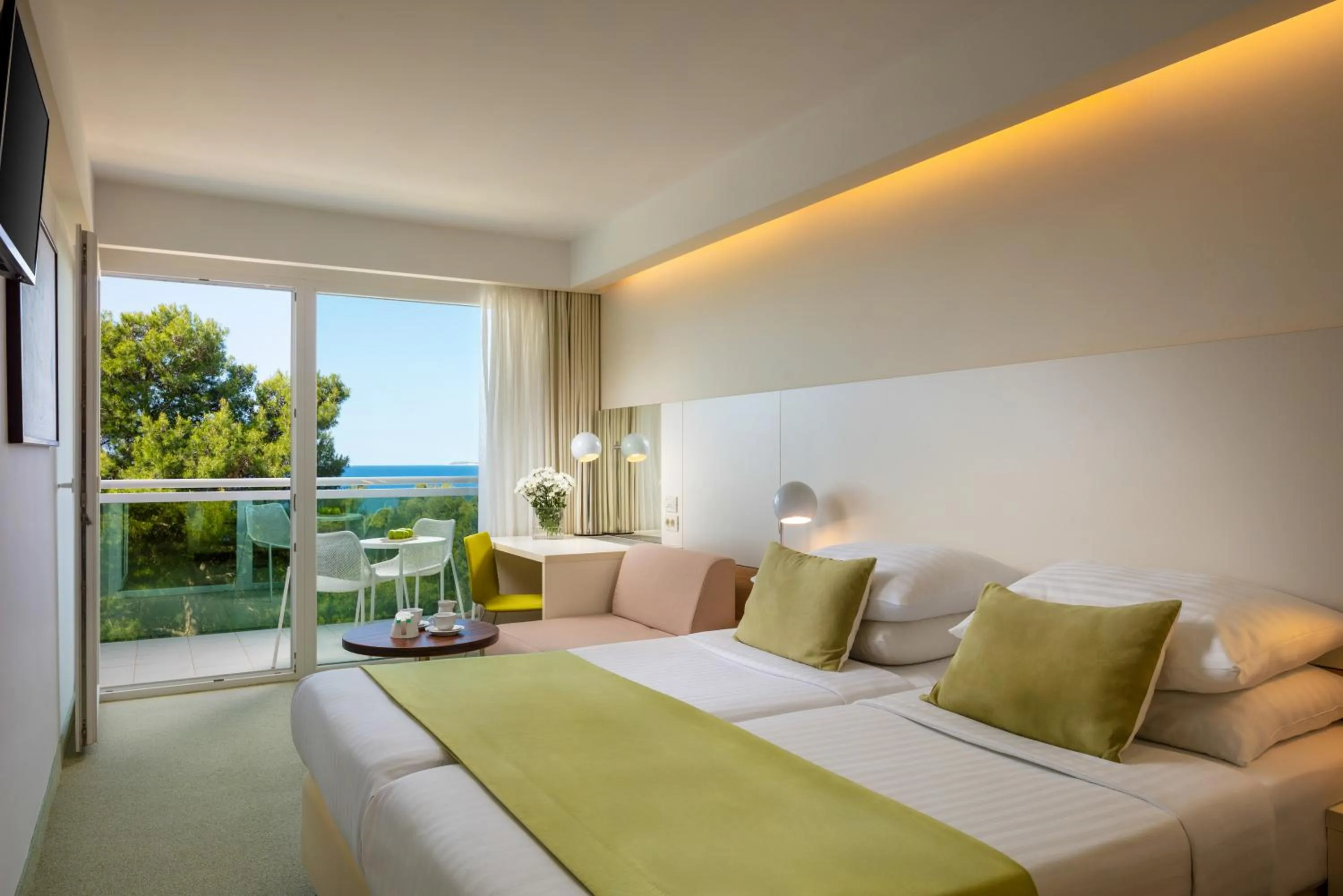 Bed in Family Hotel Vespera