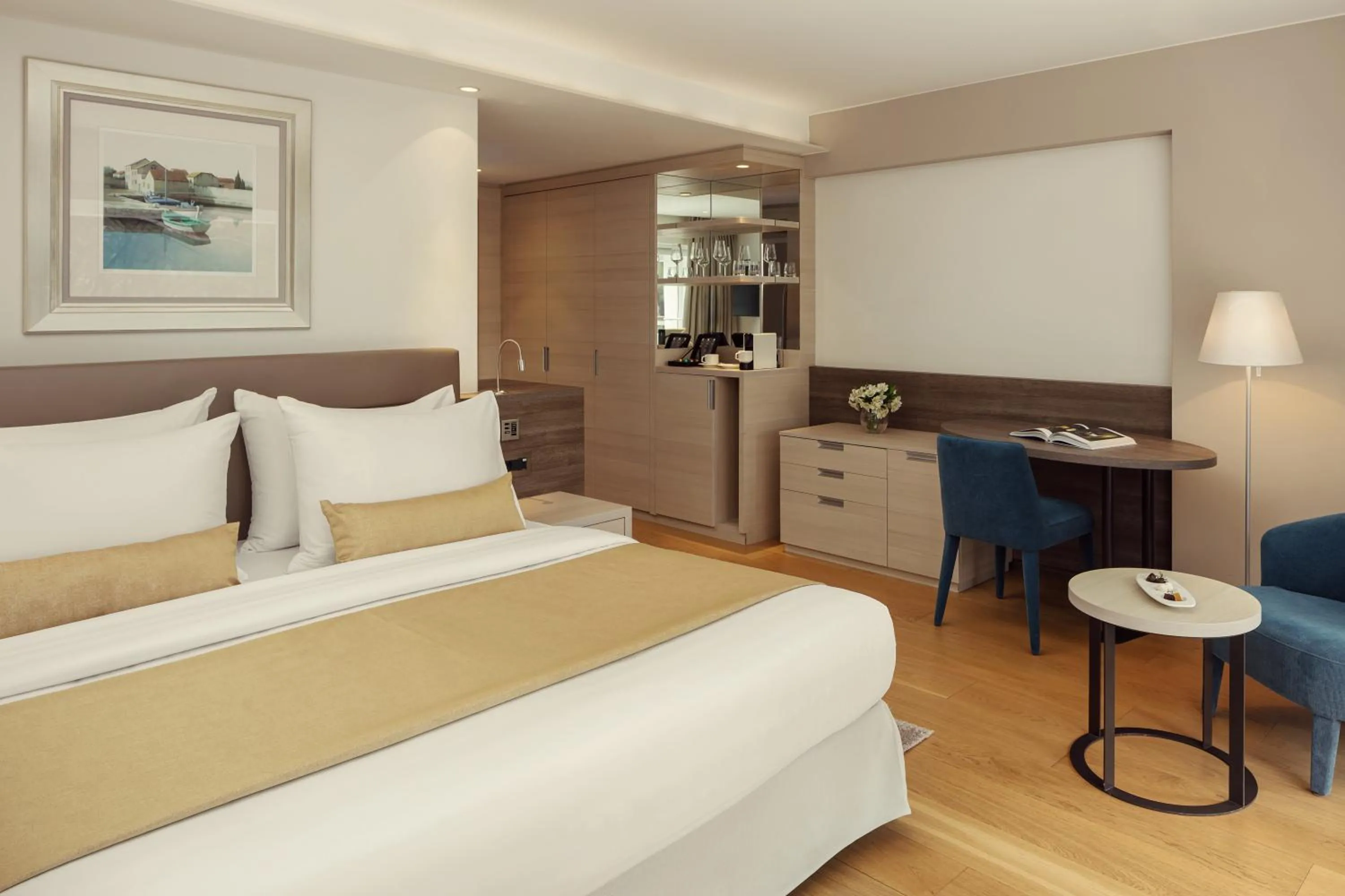 Bed in Hotel Bellevue