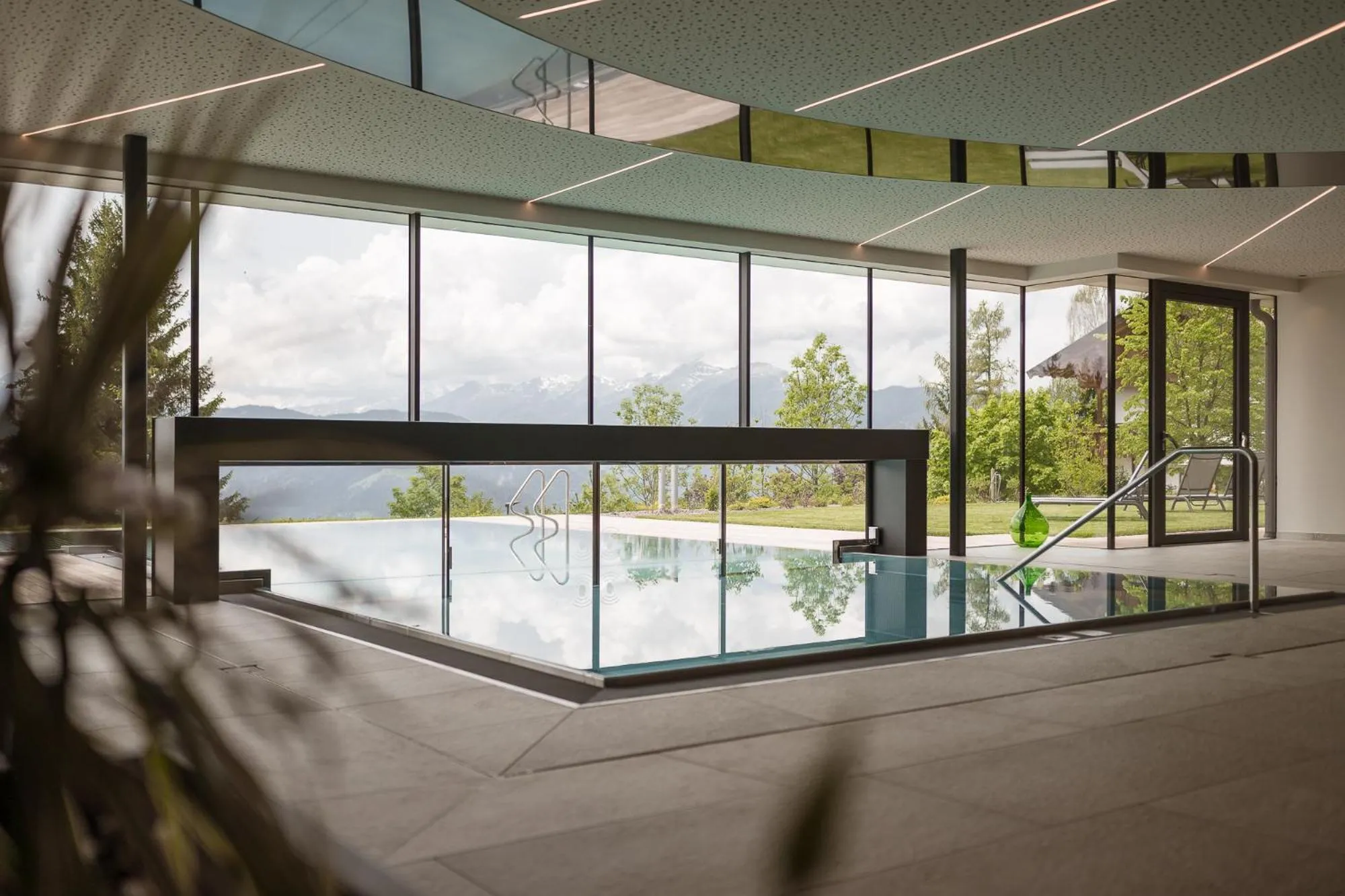 Swimming pool in Hotel Oberwirt