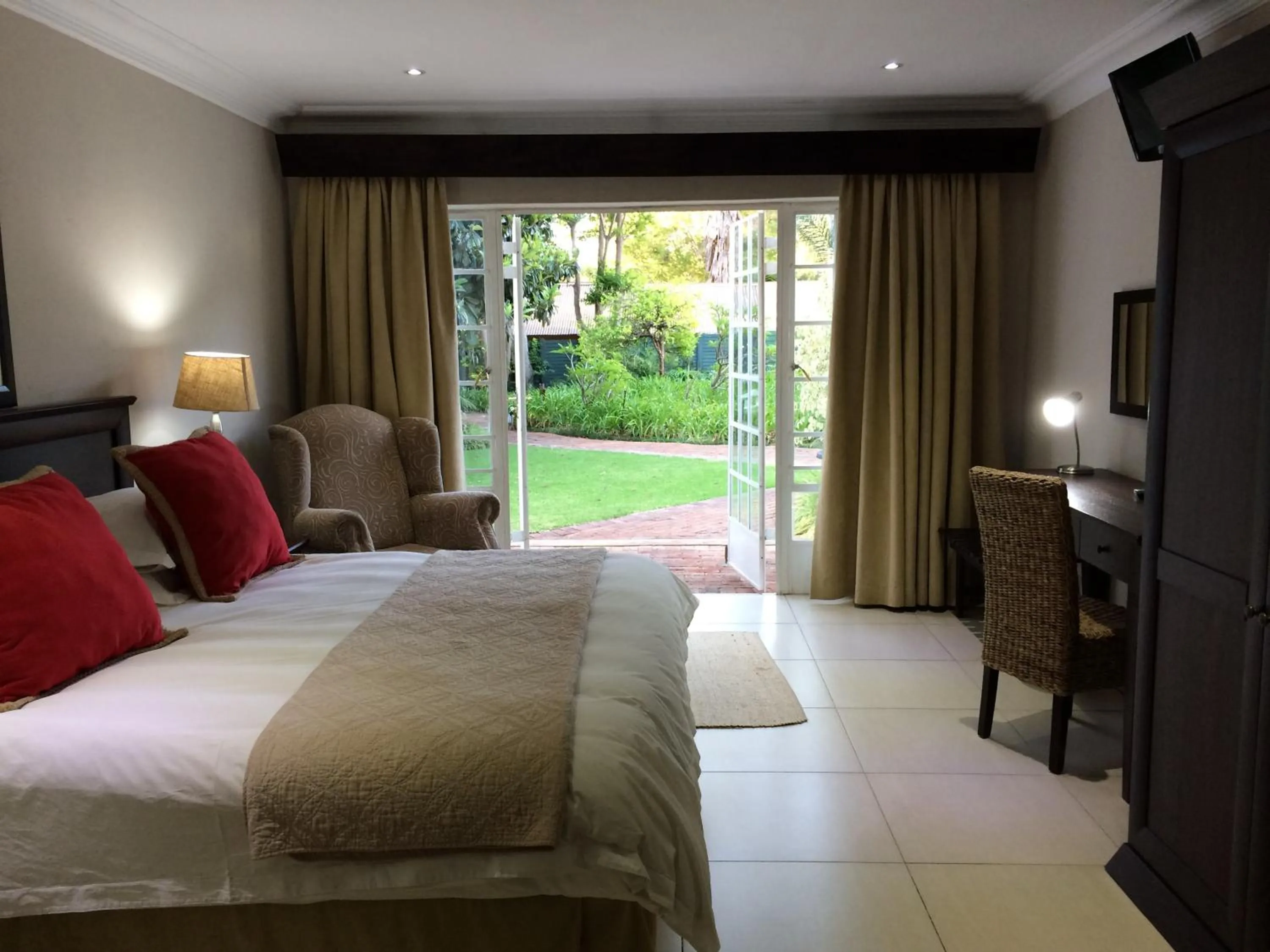 Bedroom, Bed in Polokwane Place