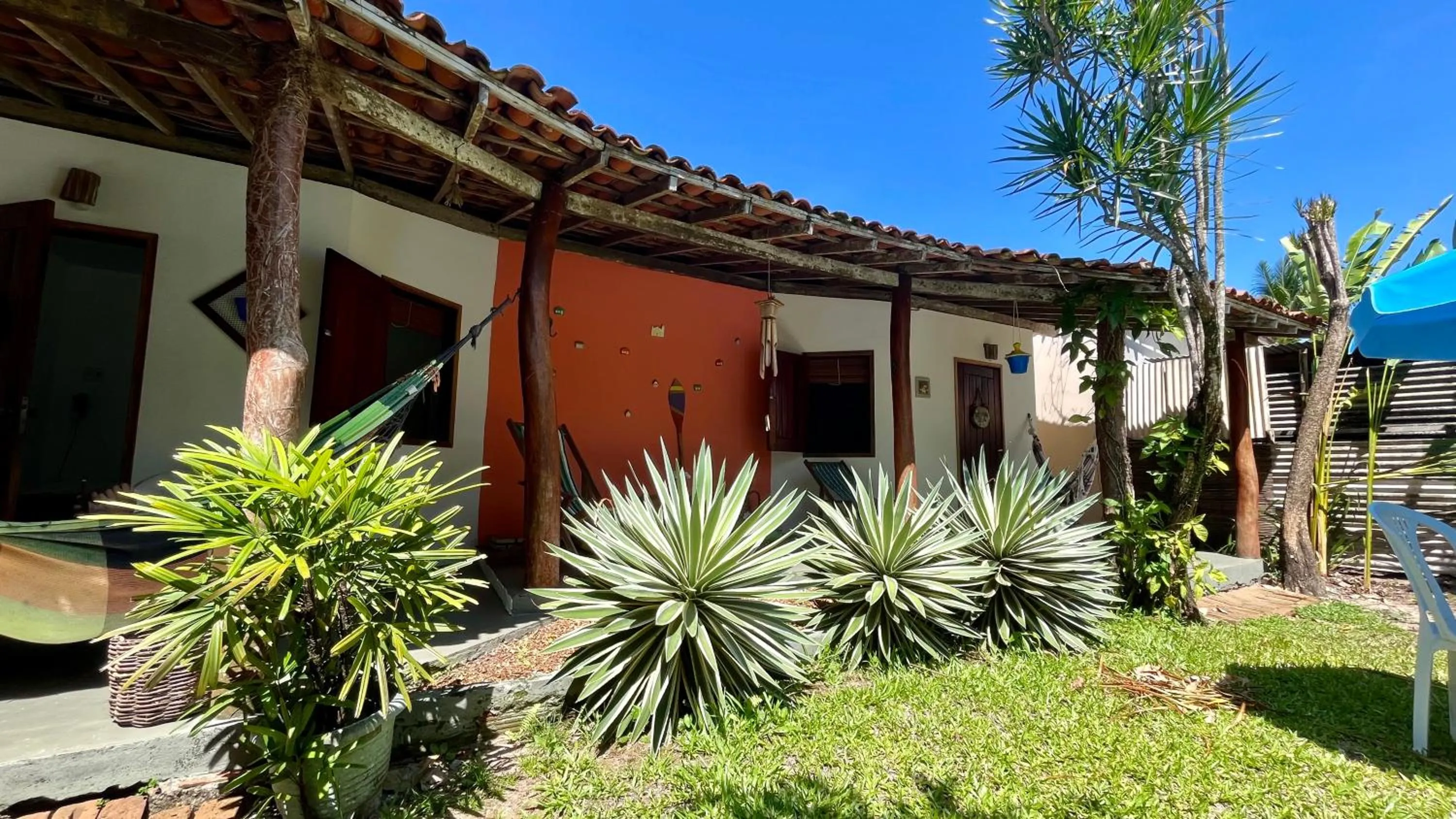 Property building in Pousada Estrela do Mar