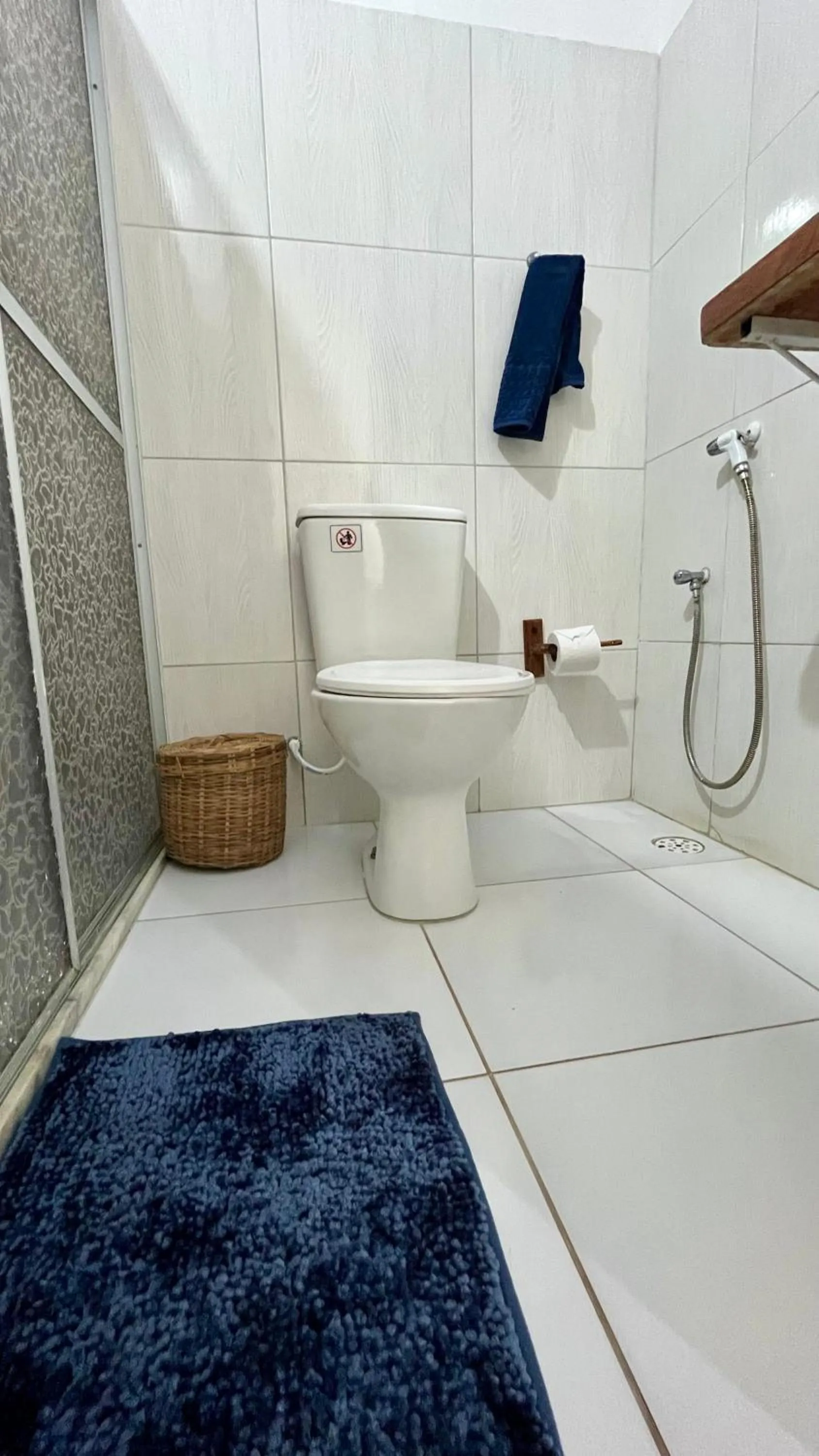 Shower in Pousada Estrela do Mar