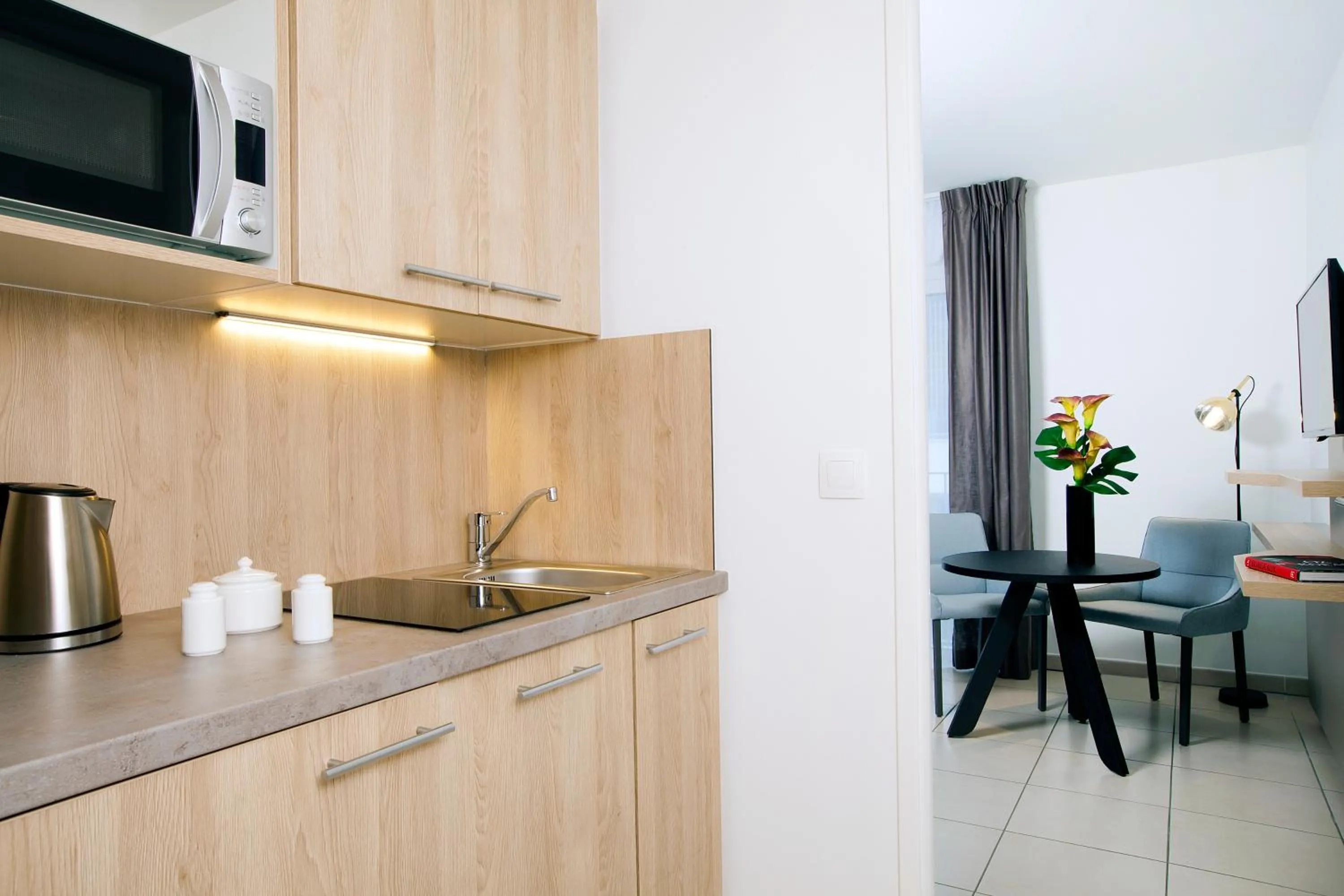 Kitchen or kitchenette in Residhome Bordeaux