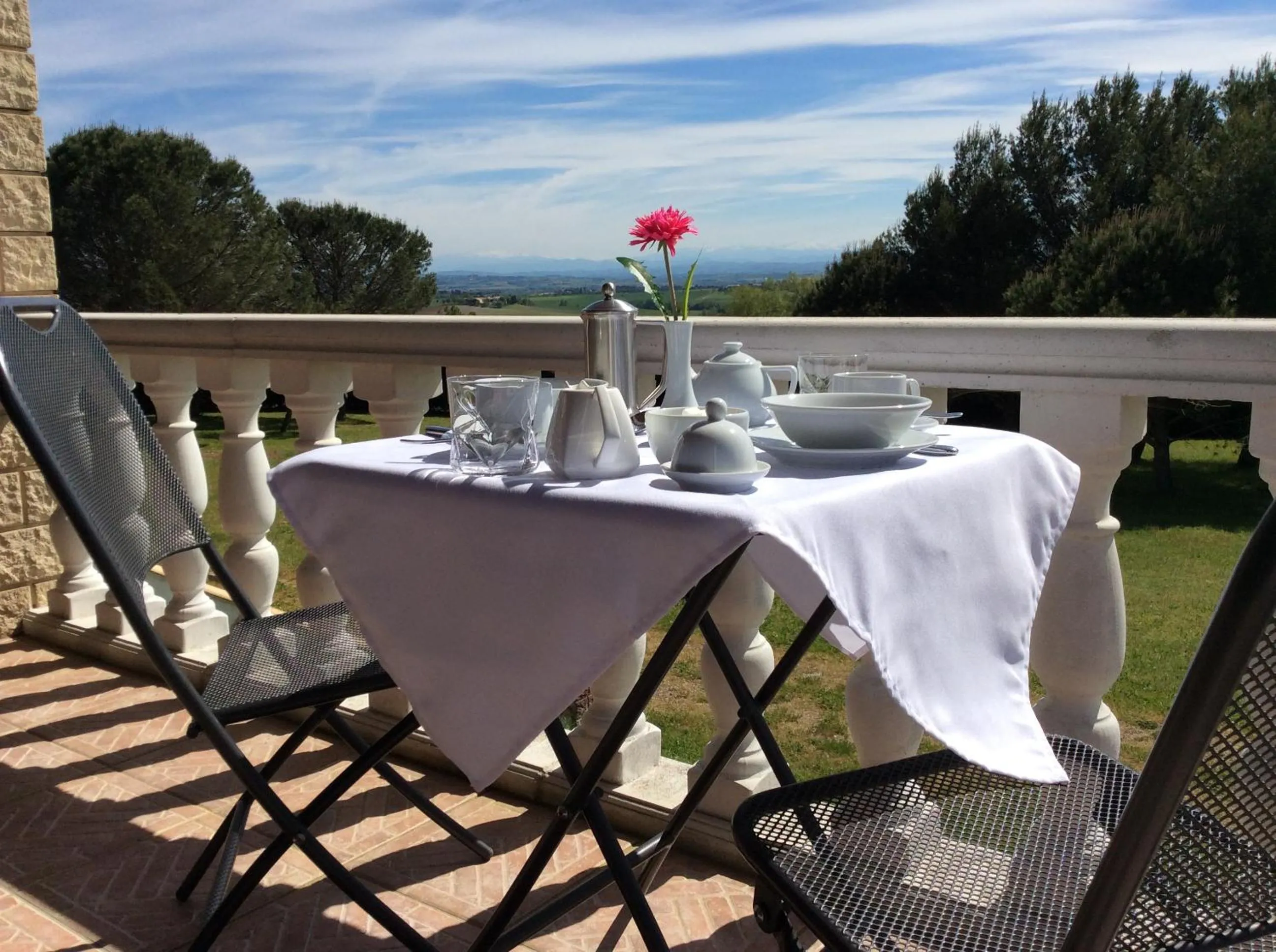 Breakfast in Number9 - now with air conditioned rooms