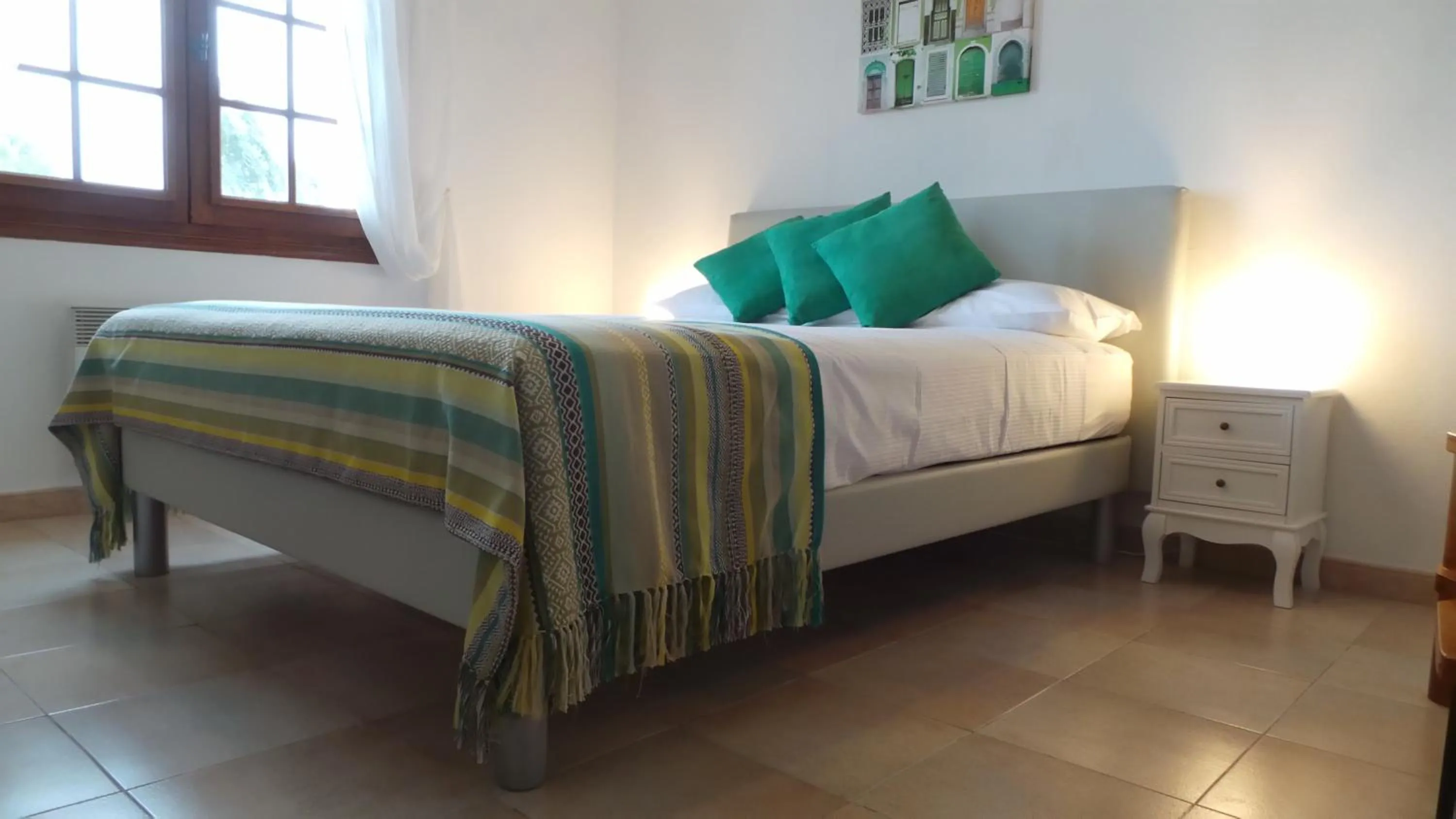 Bedroom, Bed in Number9 - now with air conditioned rooms