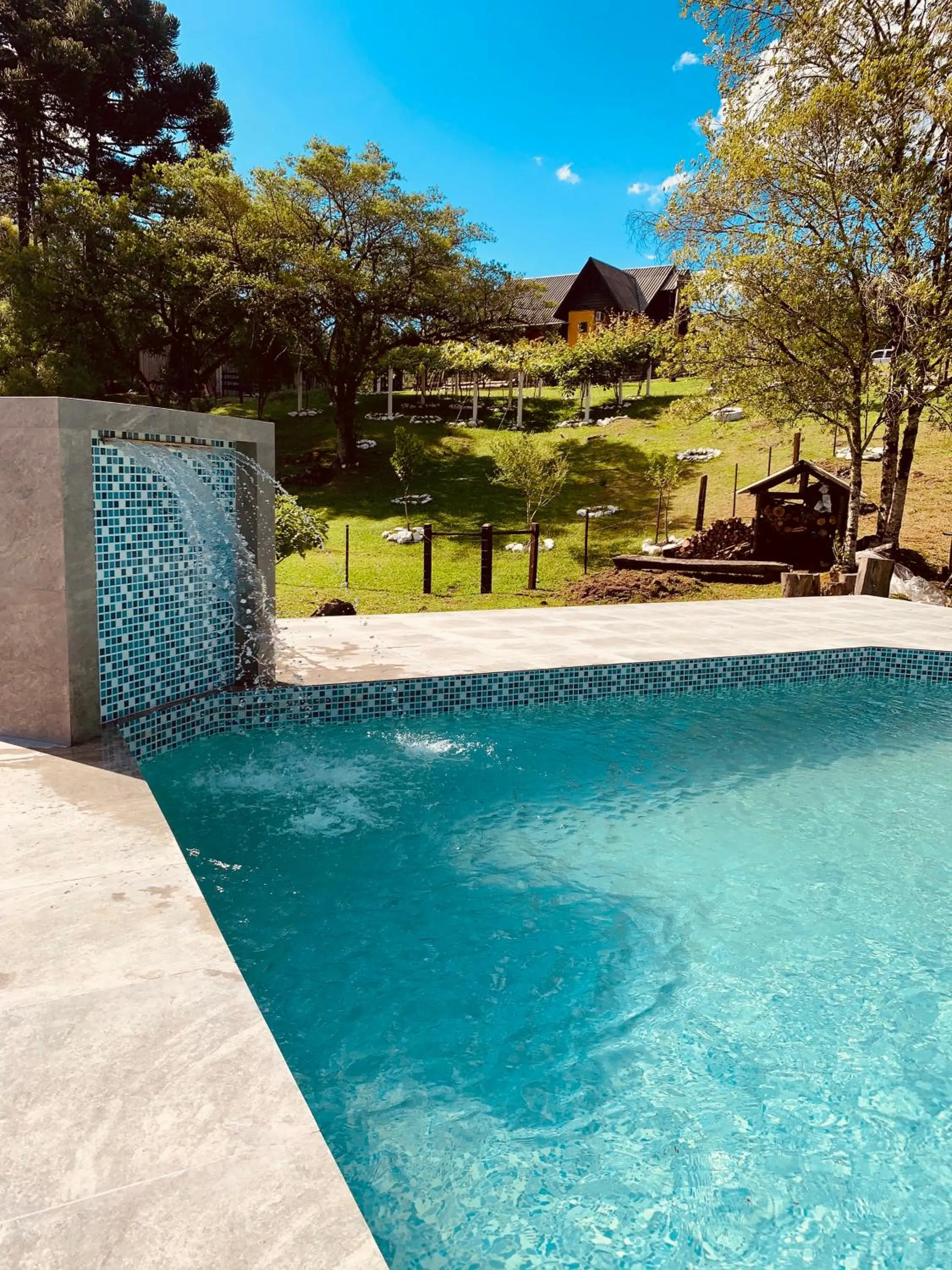 Cabanas em Canela - Leão da Tribo de Judá- Refúgio com Piscina