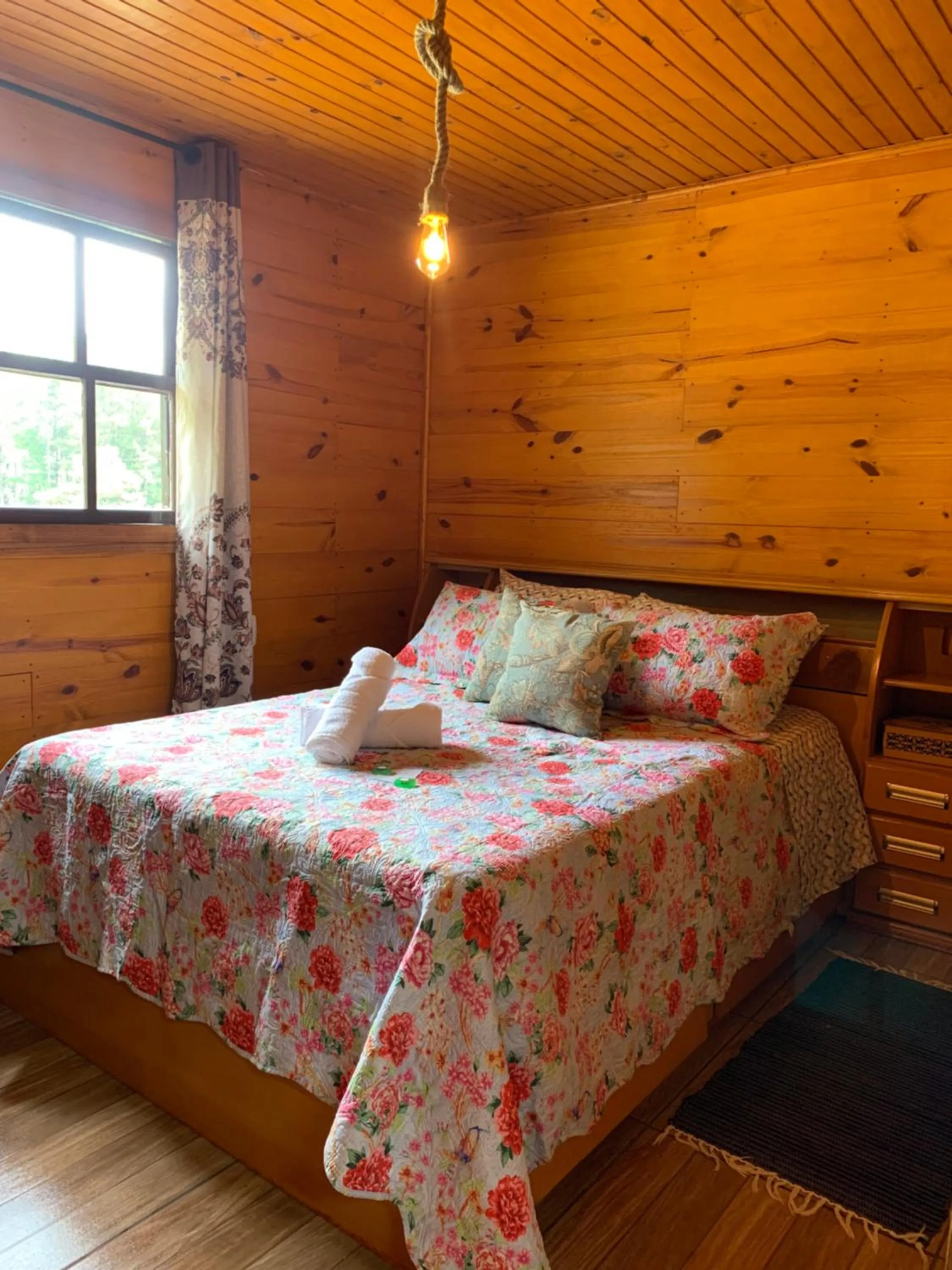 Bed in Cabanas em Canela - Leão da Tribo de Judá- Refúgio com Piscina