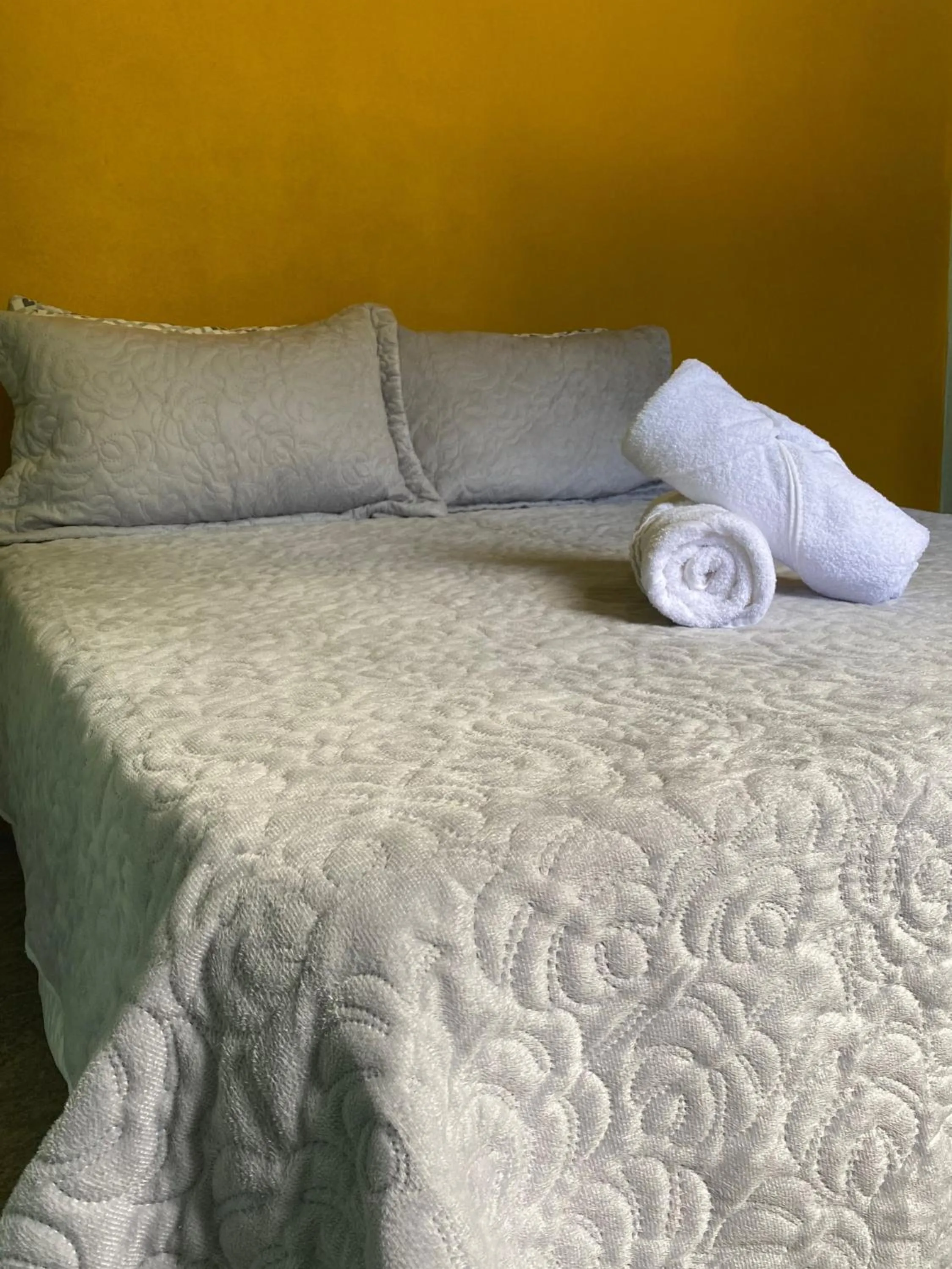 Bed in Cabanas em Canela - Leão da Tribo de Judá- Refúgio com Piscina