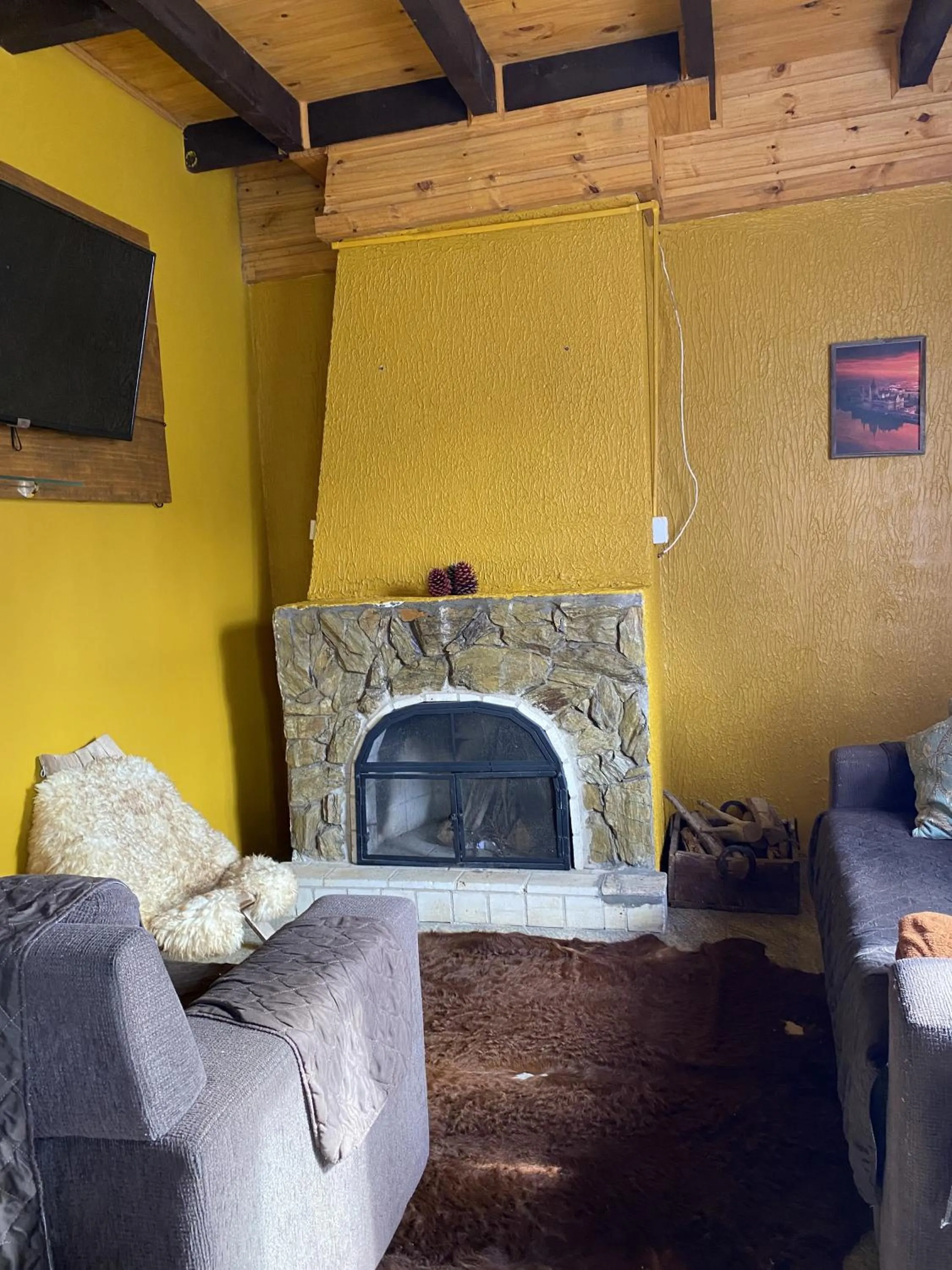 Living room in Cabanas em Canela - Leão da Tribo de Judá- Refúgio com Piscina