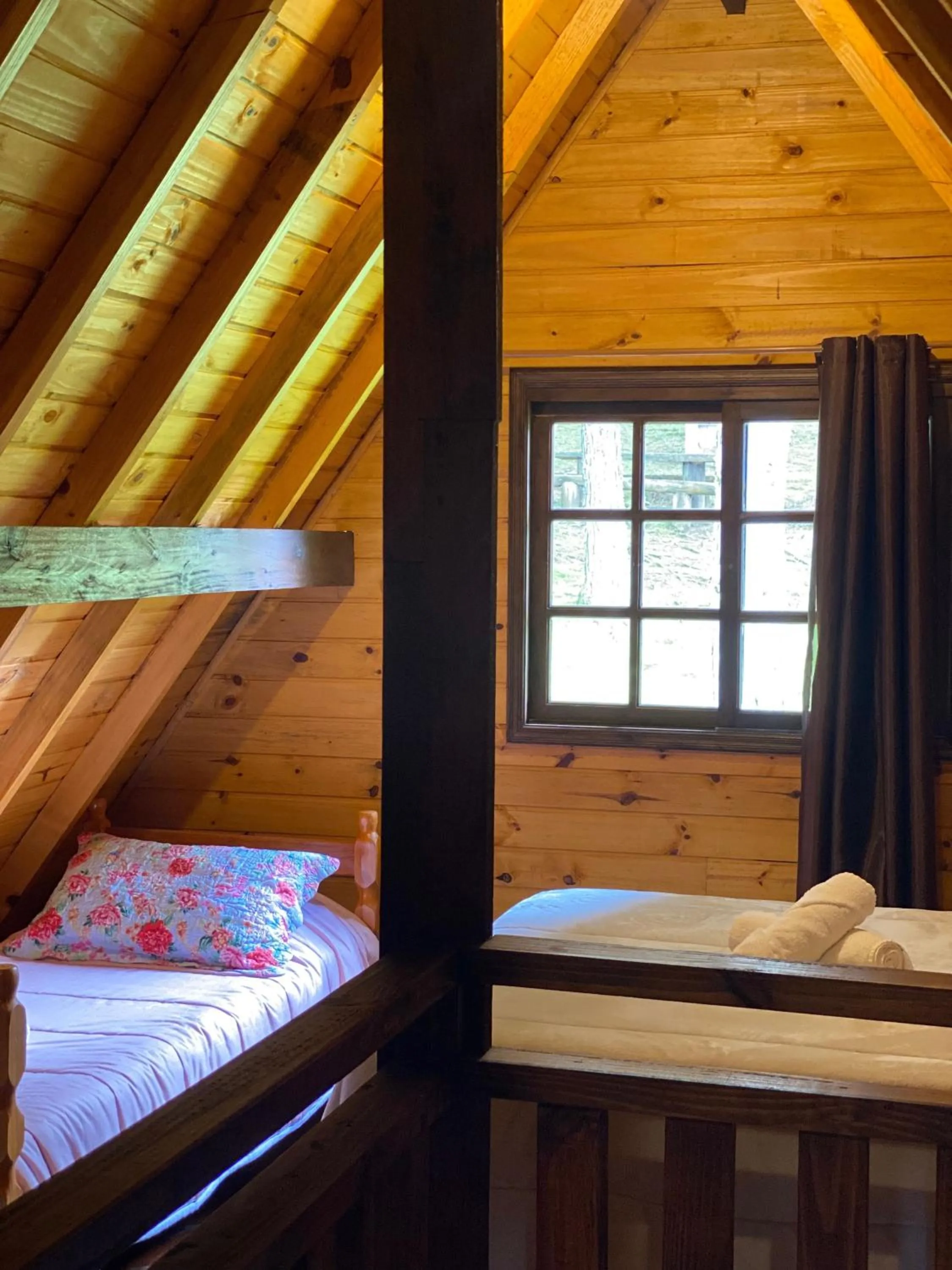 Photo of the whole room, Bed in Cabanas em Canela - Leão da Tribo de Judá- Refúgio com Piscina
