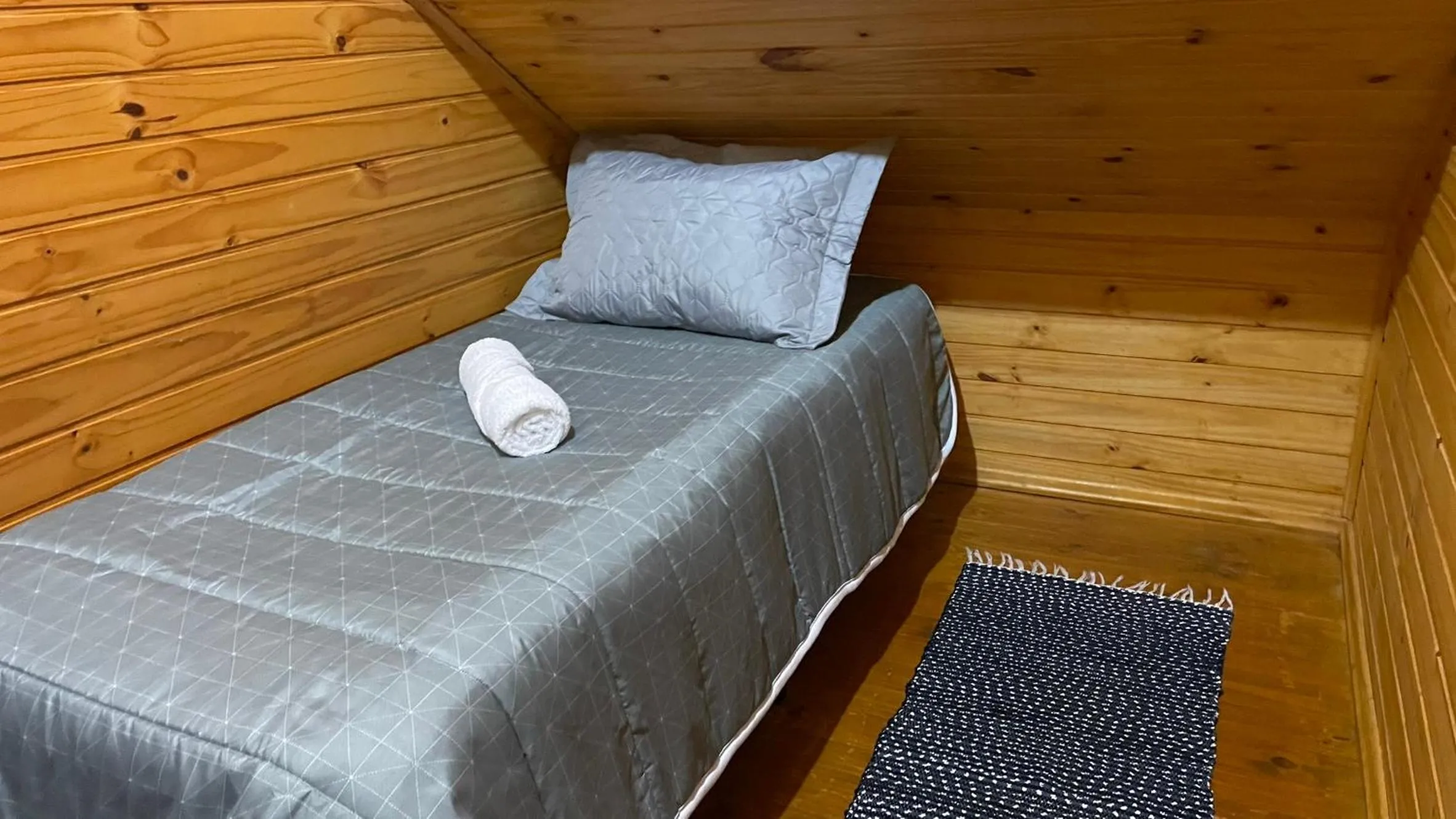 Bed in Cabanas em Canela - Leão da Tribo de Judá- Refúgio com Piscina