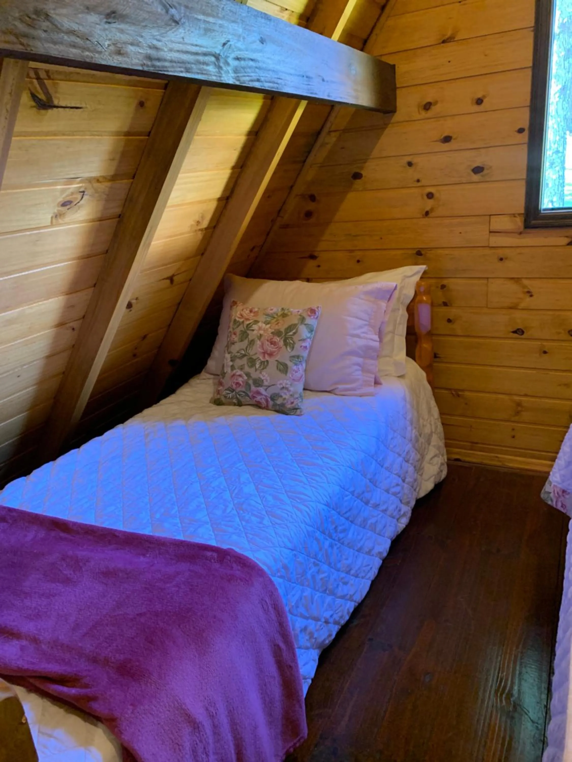 Bed in Cabanas em Canela - Leão da Tribo de Judá- Refúgio com Piscina