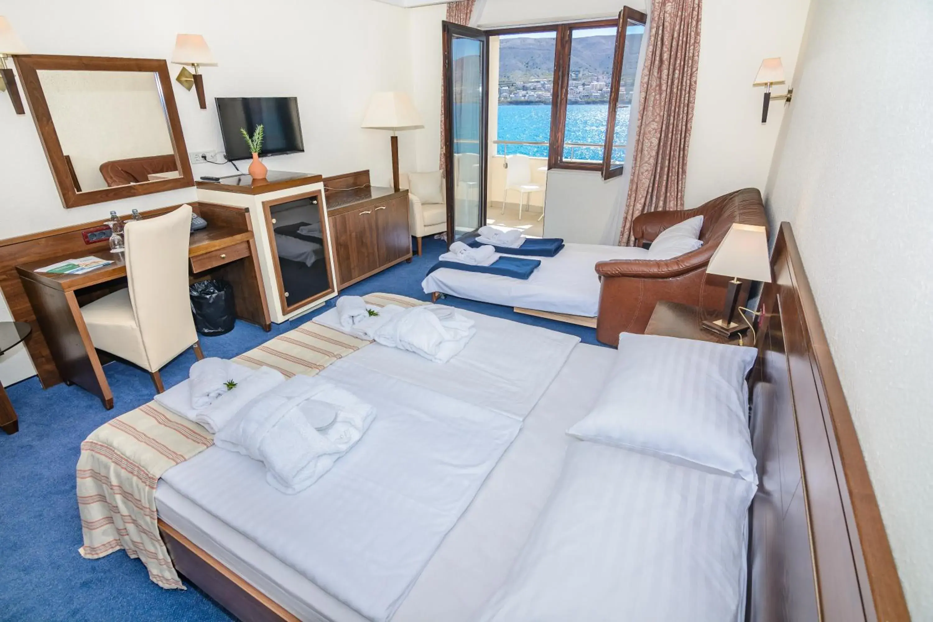 Bed in Family Hotel Pagus - All Inclusive Bed in Family Hotel Pagus - All Inclusive