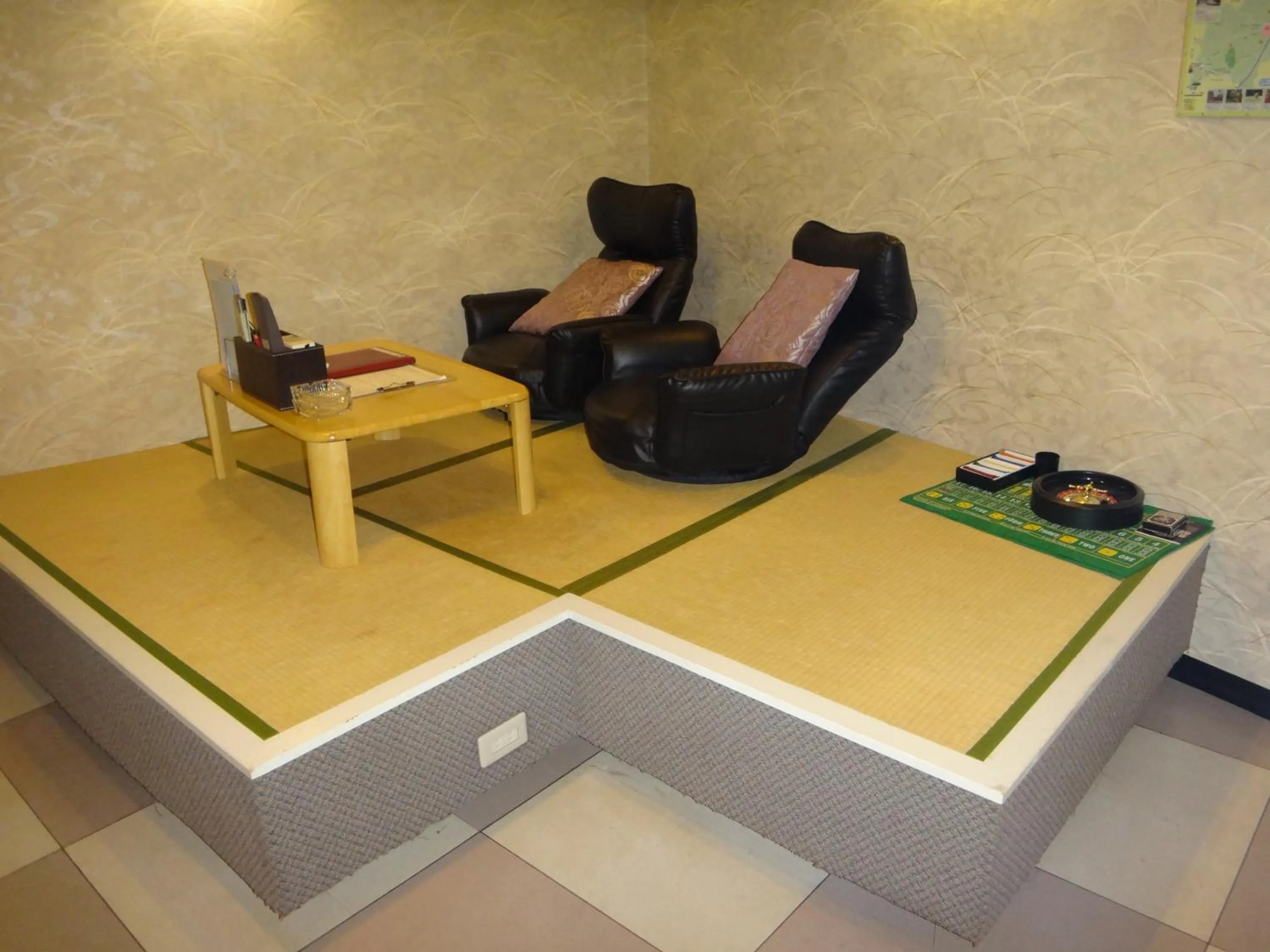 Photo of the whole room in Utility Hotel Coo