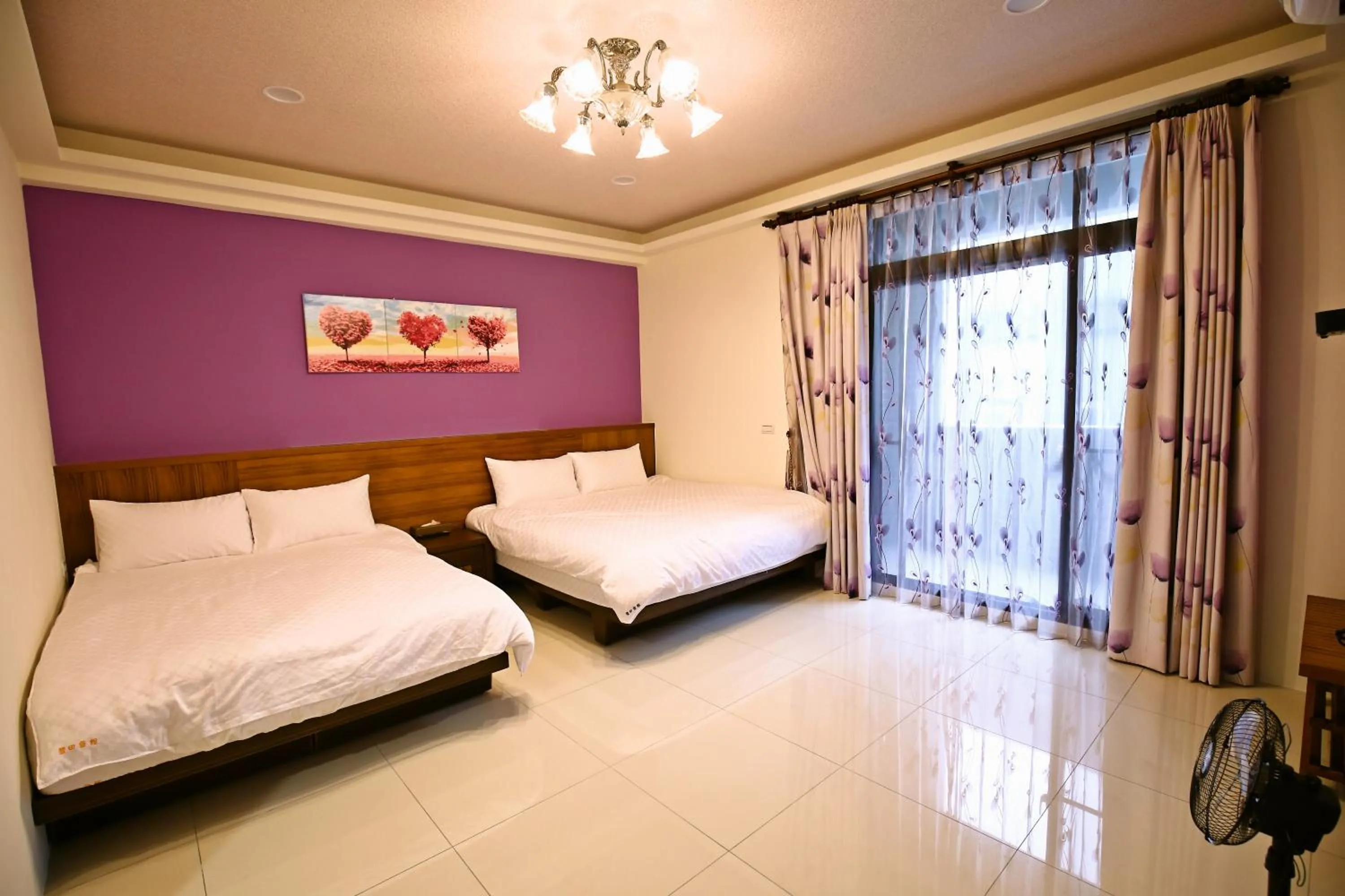 Balcony/Terrace, Bed in Feng-Tian Inn