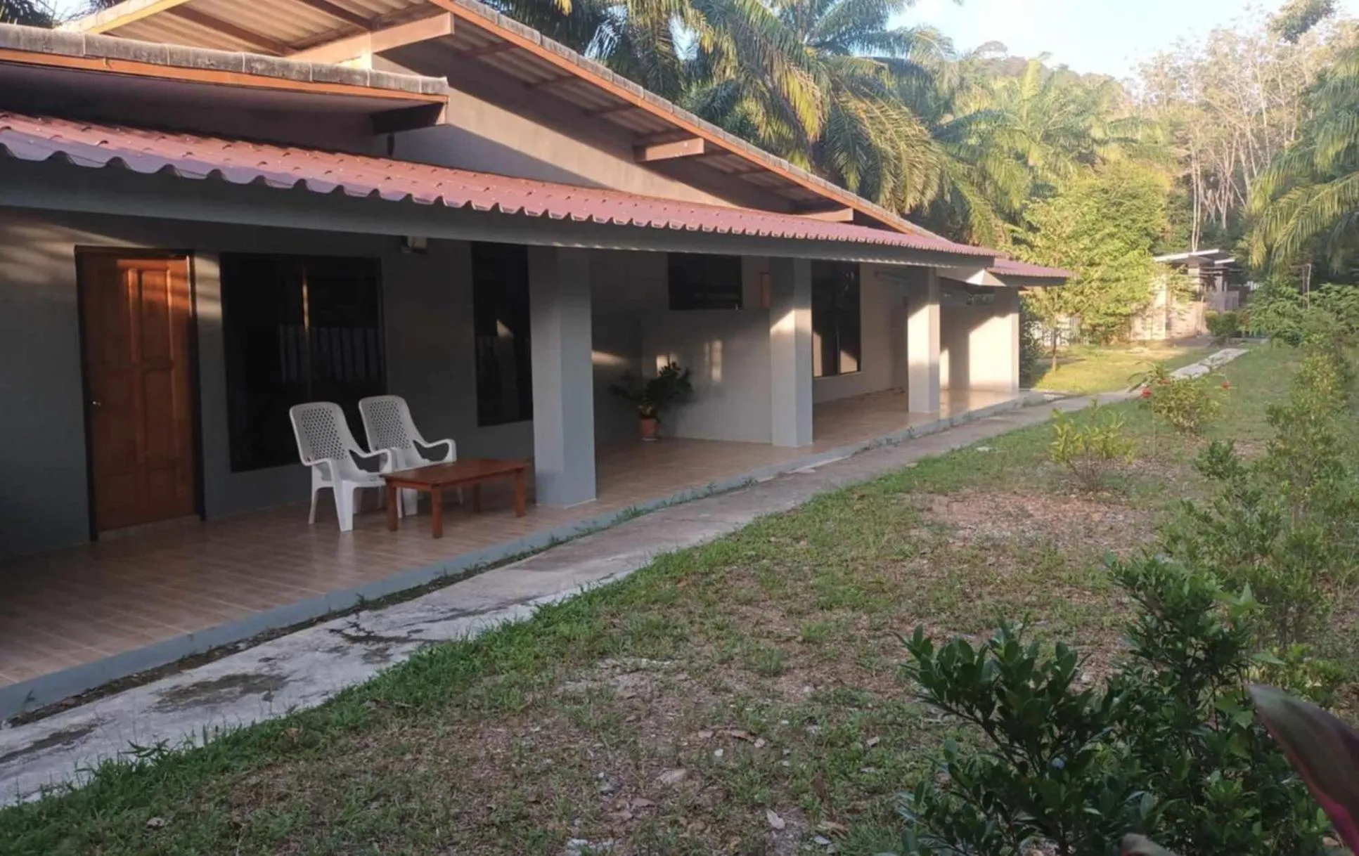 Property building in BaanPhong Lanta