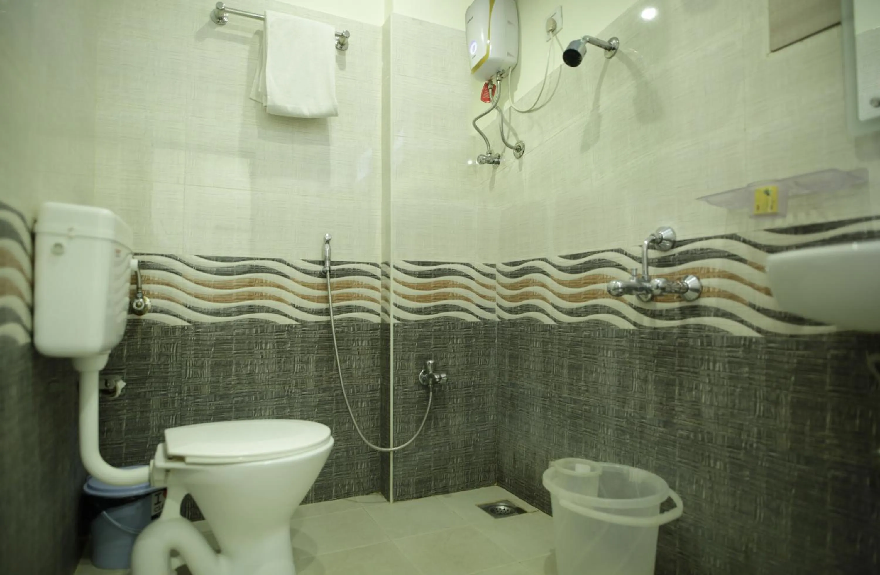Bathroom in Venture Park, OMR, Thoraipakkam, Chennai