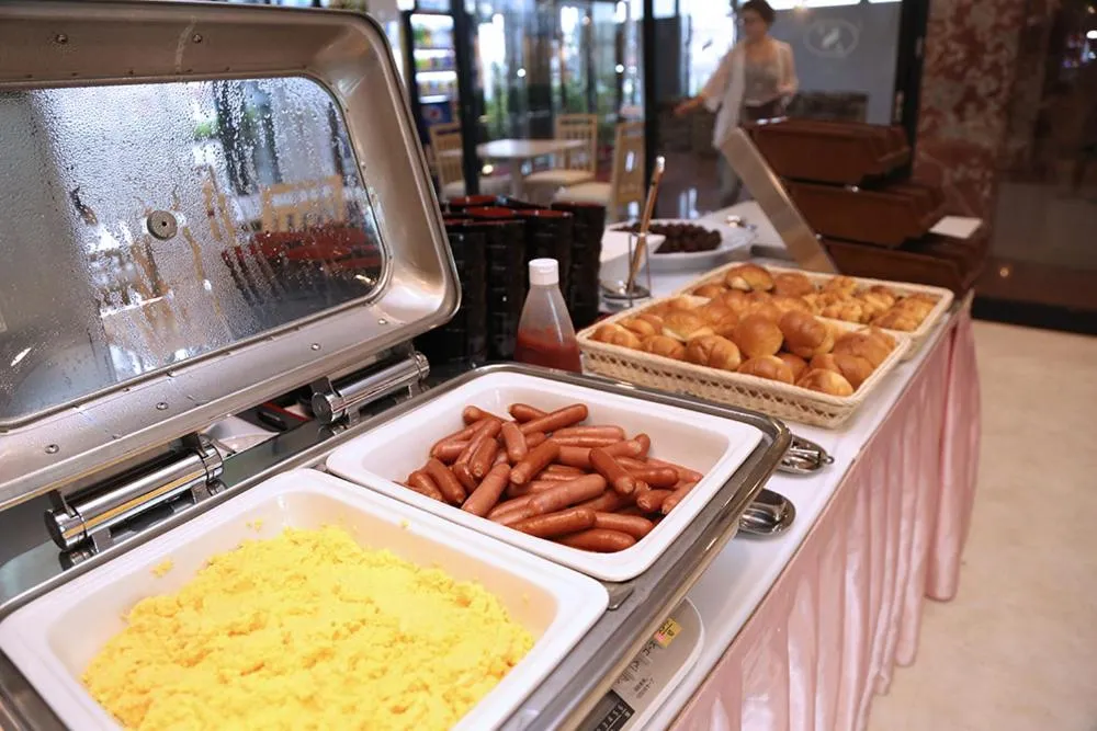 Buffet breakfast in Asia Hotel Narita