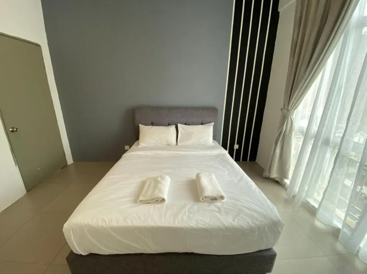 Bed in DreamScape Apartment @ Golden Hill Bed in DreamScape Apartment @ Golden Hill