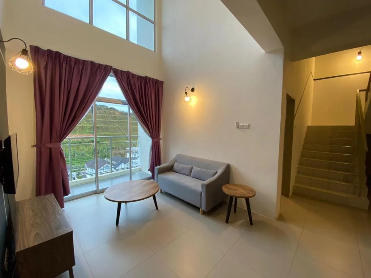 DreamScape Apartment @ Golden Hill