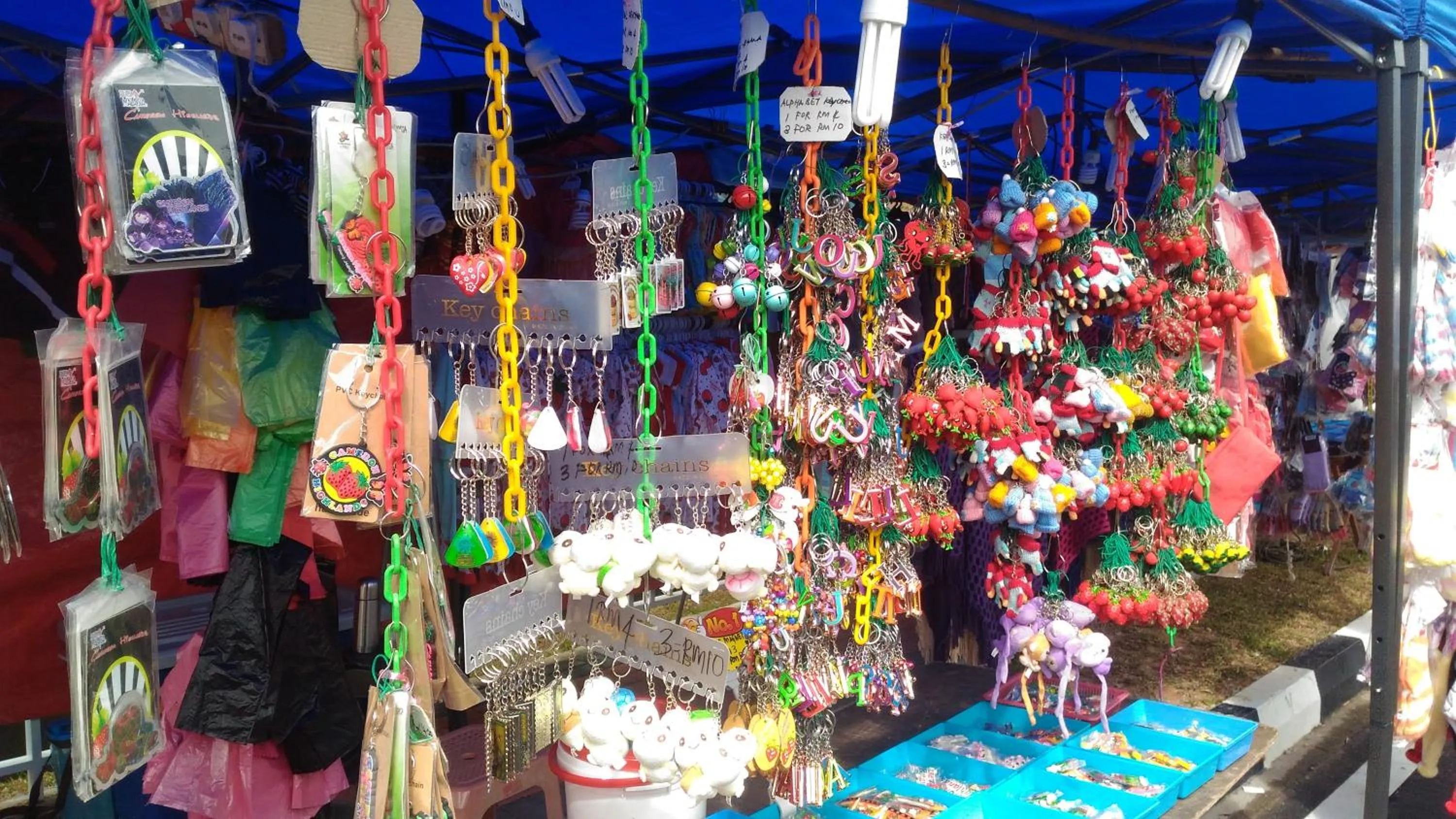 Entertainment in DreamScape Apartment @ Golden Hill