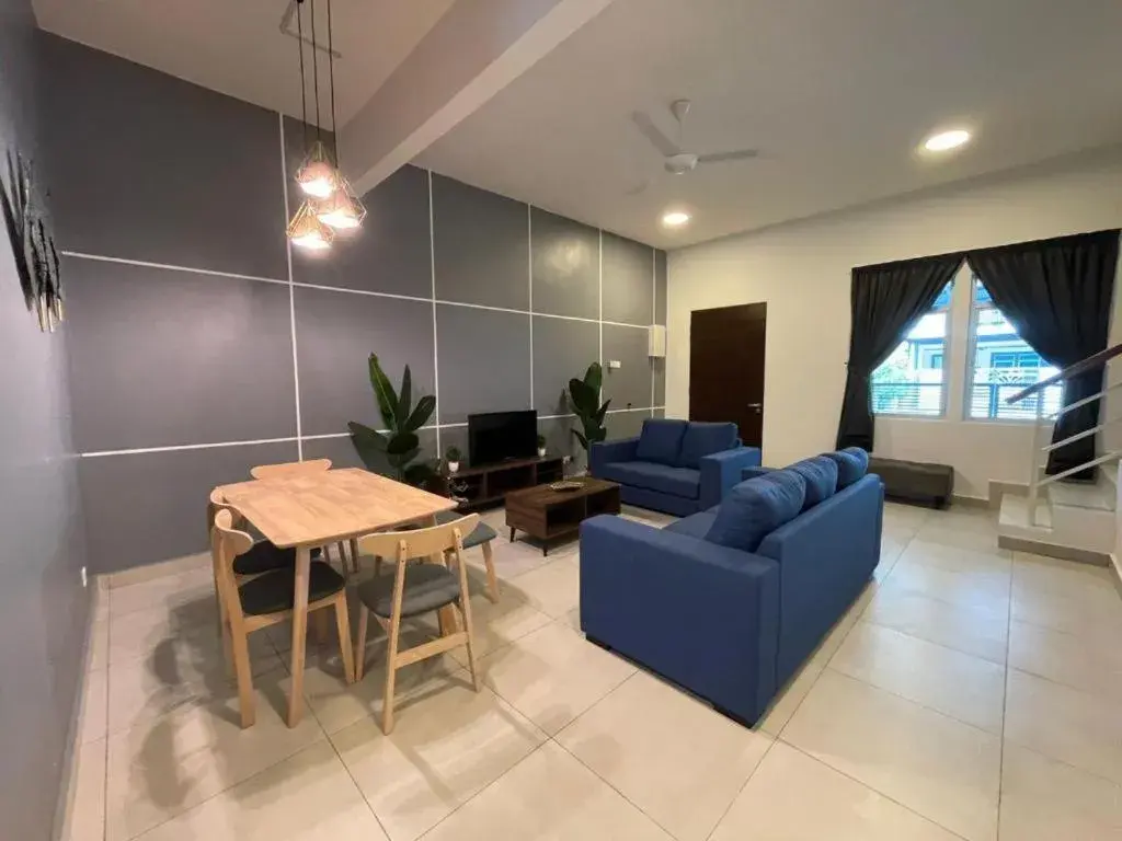 Four-Bedroom House in DreamScape Apartment @ Golden Hill Four-Bedroom House in DreamScape Apartment @ Golden Hill