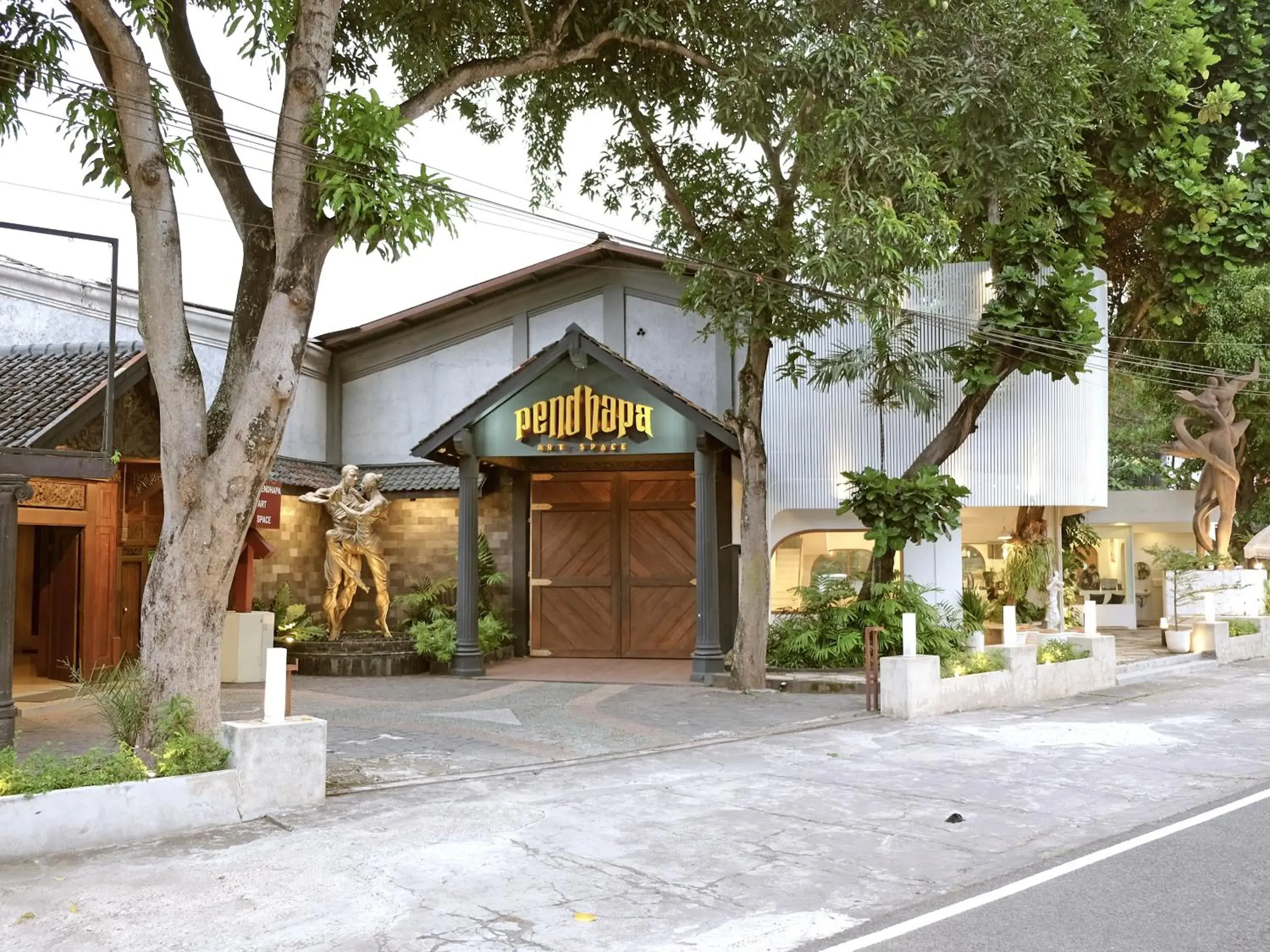 Property building in Pendhapa Art Space - PAS Limasan Homestay Property building in Pendhapa Art Space - PAS Limasan Homestay