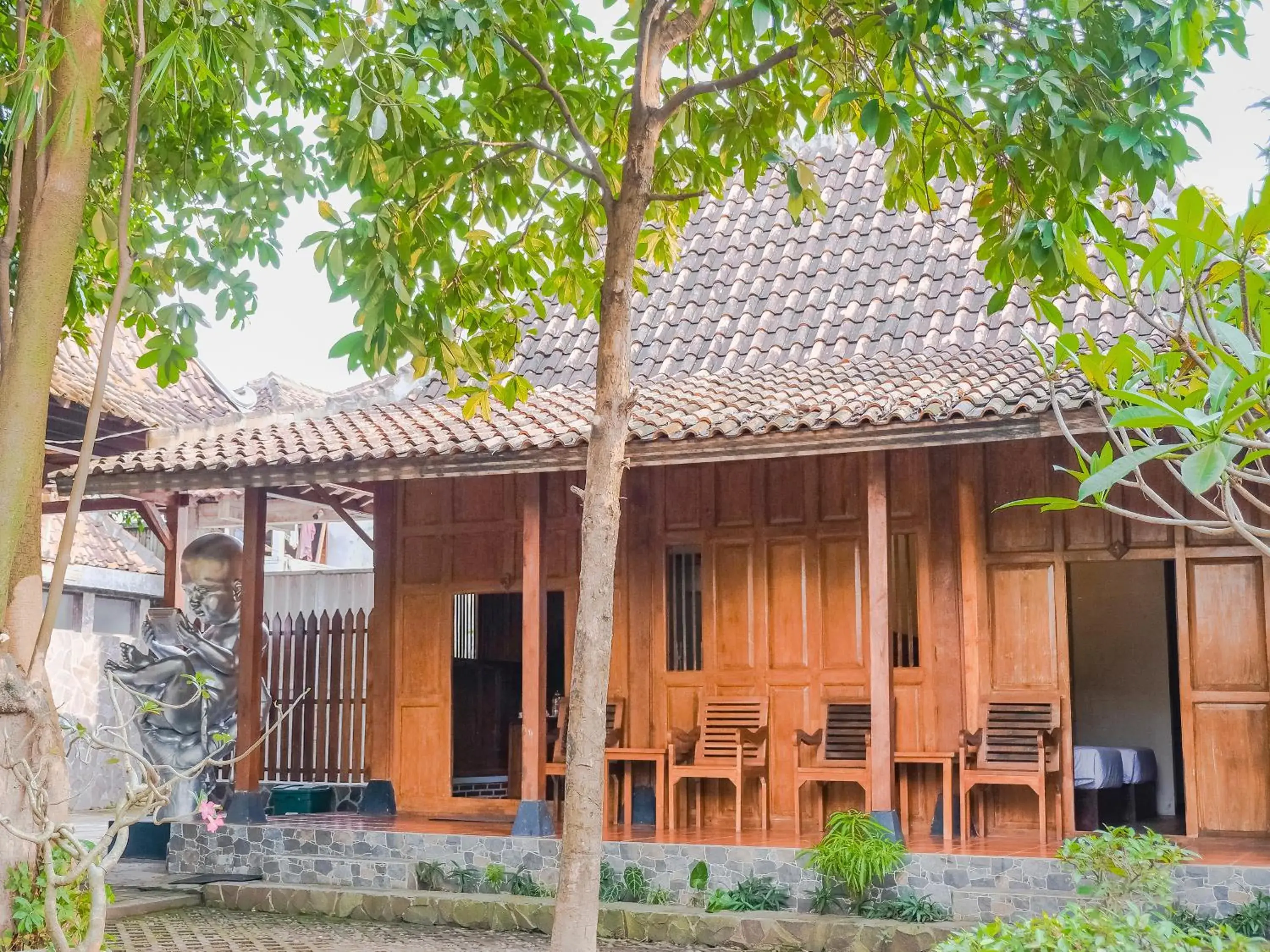 Property building in Pendhapa Art Space - PAS Limasan Homestay Property building in Pendhapa Art Space - PAS Limasan Homestay
