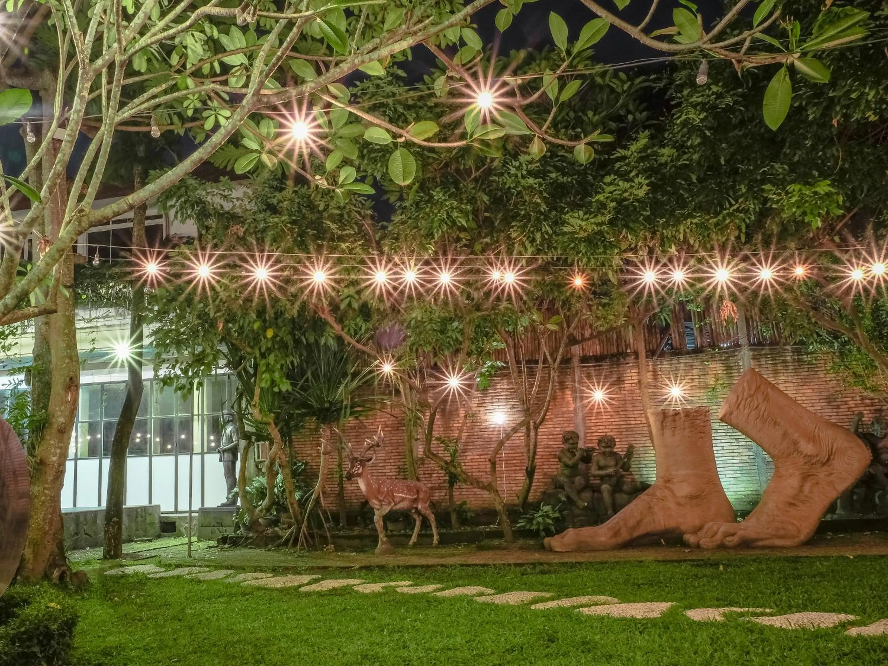 Night in Pendhapa Art Space - PAS Limasan Homestay