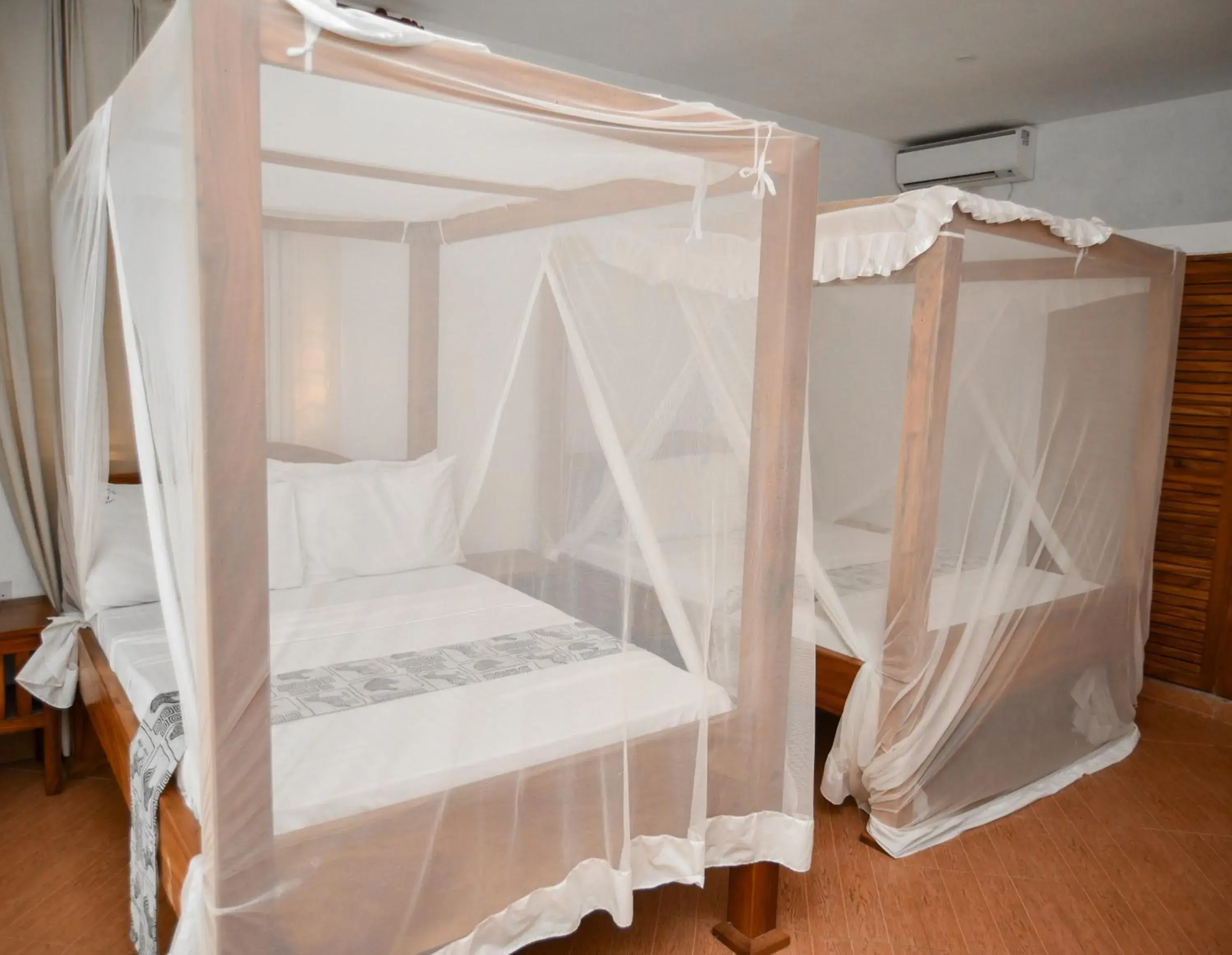 Standard Twin Room with Garden View in Coral Beach Resort Standard Twin Room with Garden View in Coral Beach Resort