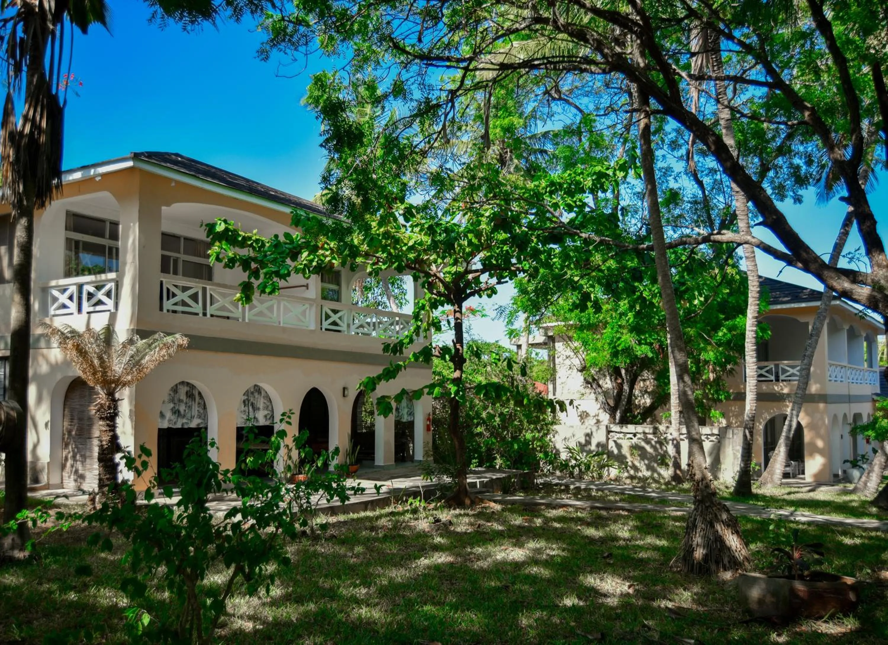Property building in Coral Beach Resort