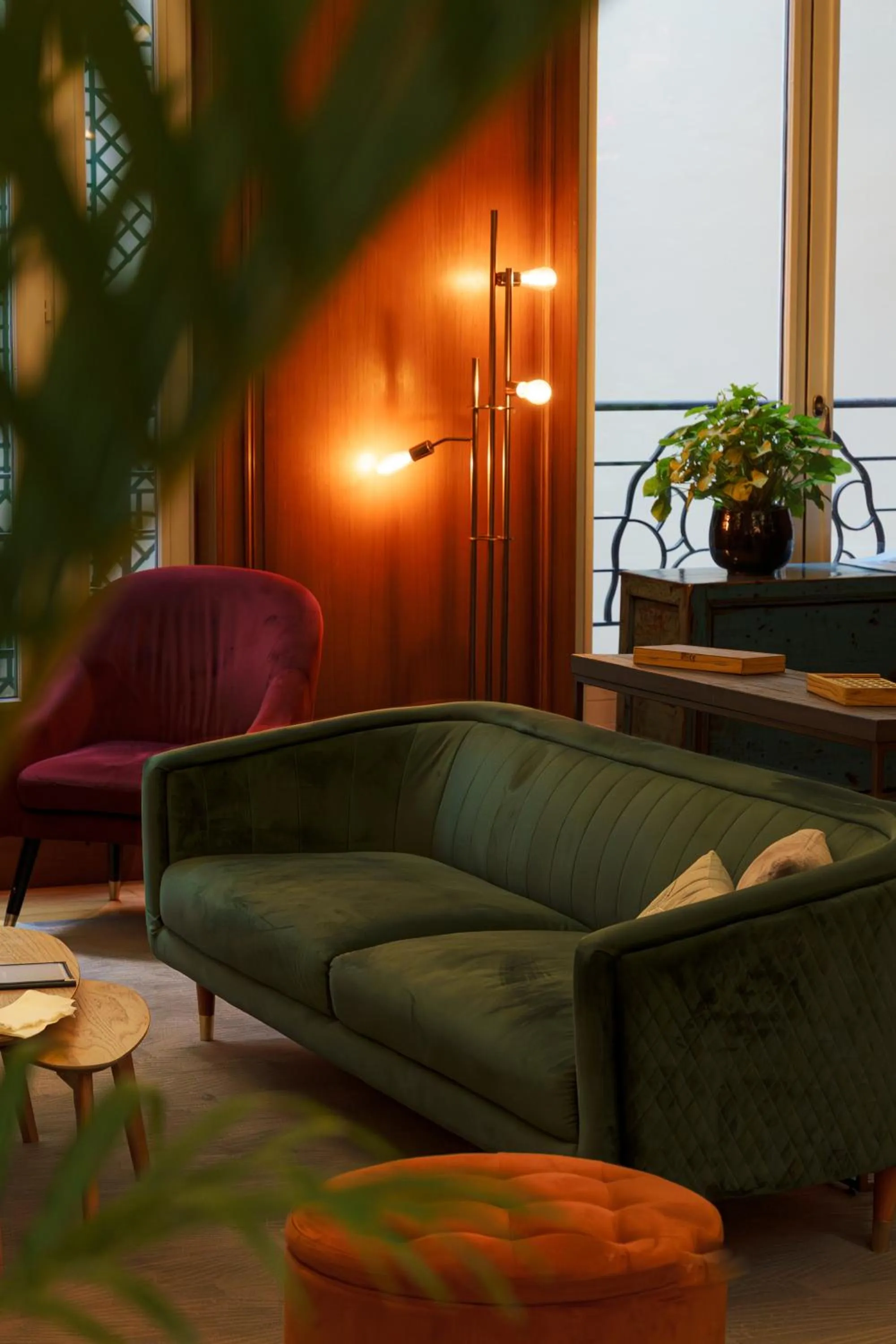 Living room in M Social Hotel Paris Opera