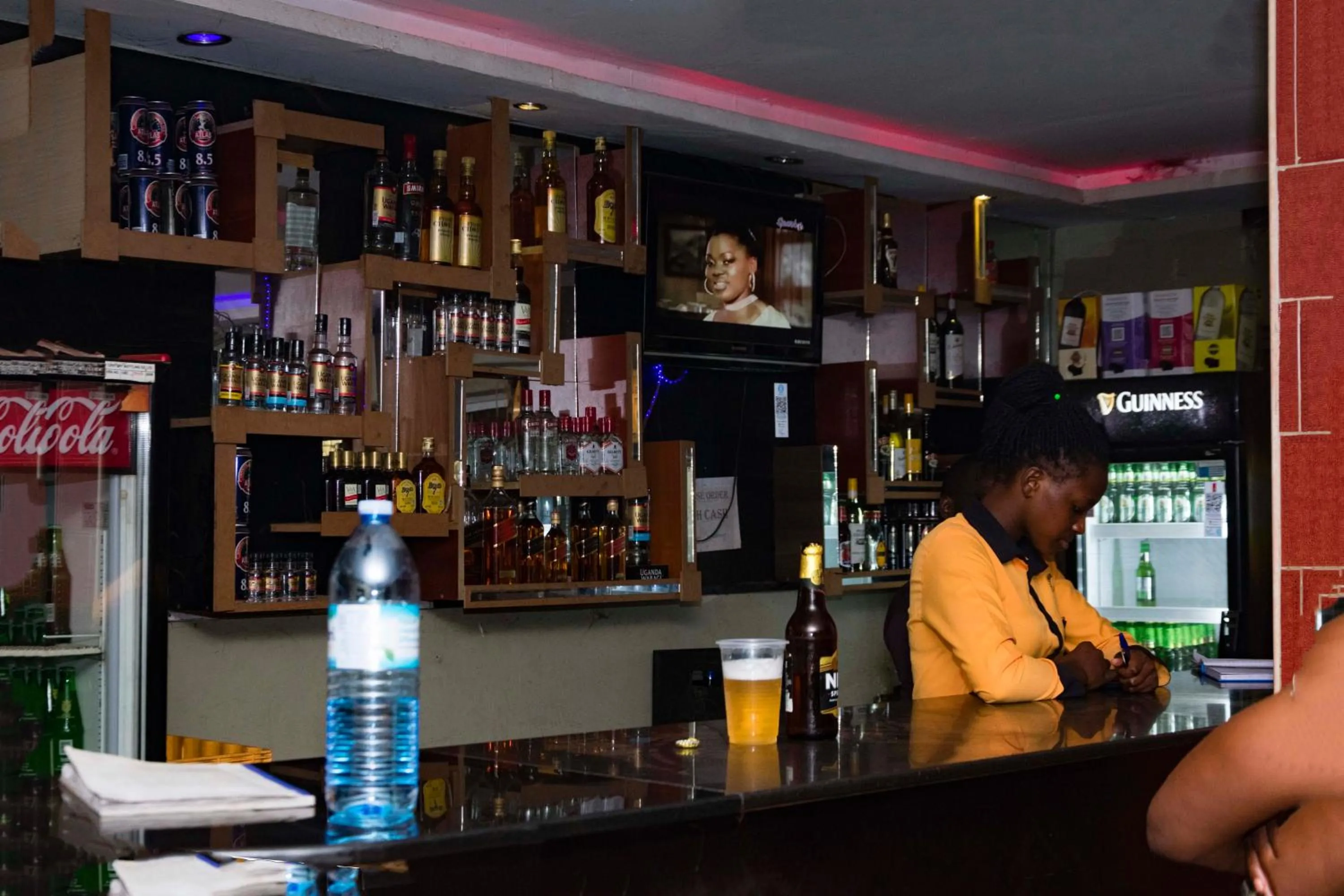 Lounge or bar in Hotel Millenium Kampala Zaana