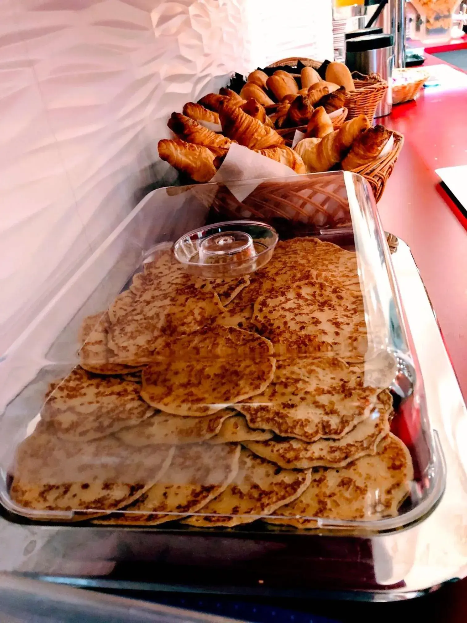 Restaurant/places to eat in Hotel Migny Opéra Montmartre Restaurant/places to eat in Hotel Migny Opéra Montmartre