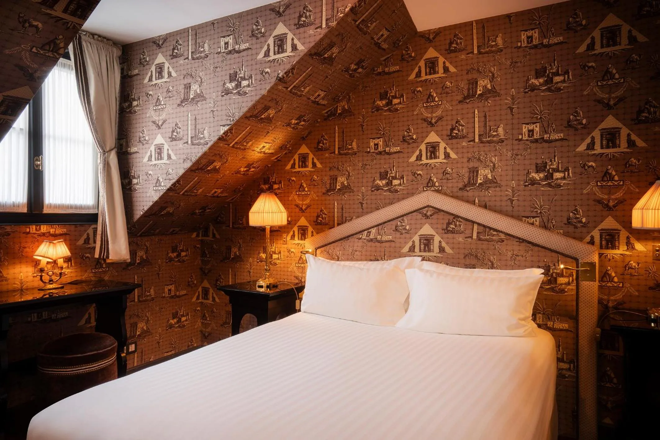 Photo of the whole room, Bed in Maison Athénée