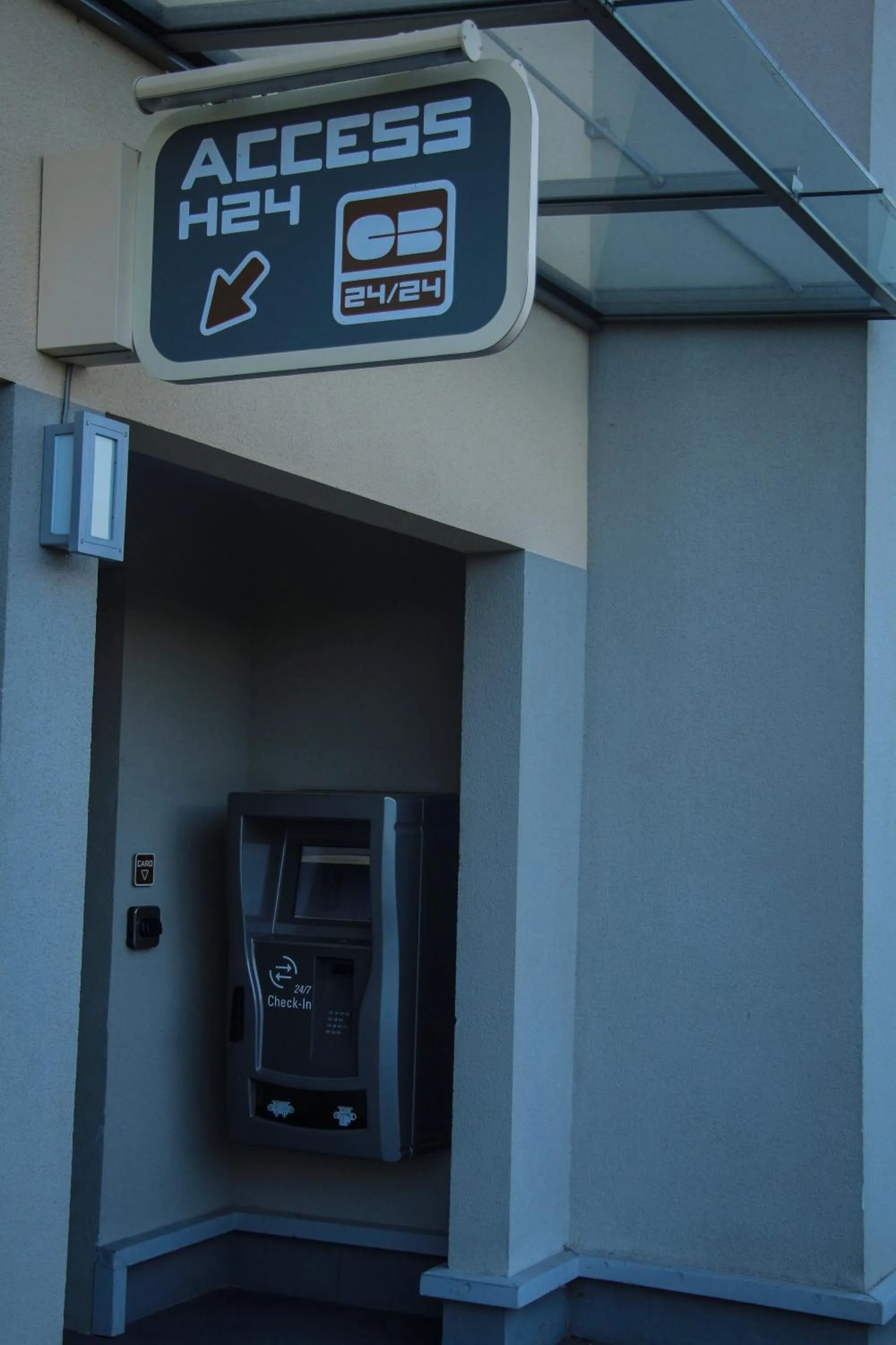 Area and facilities in H24 HOTEL