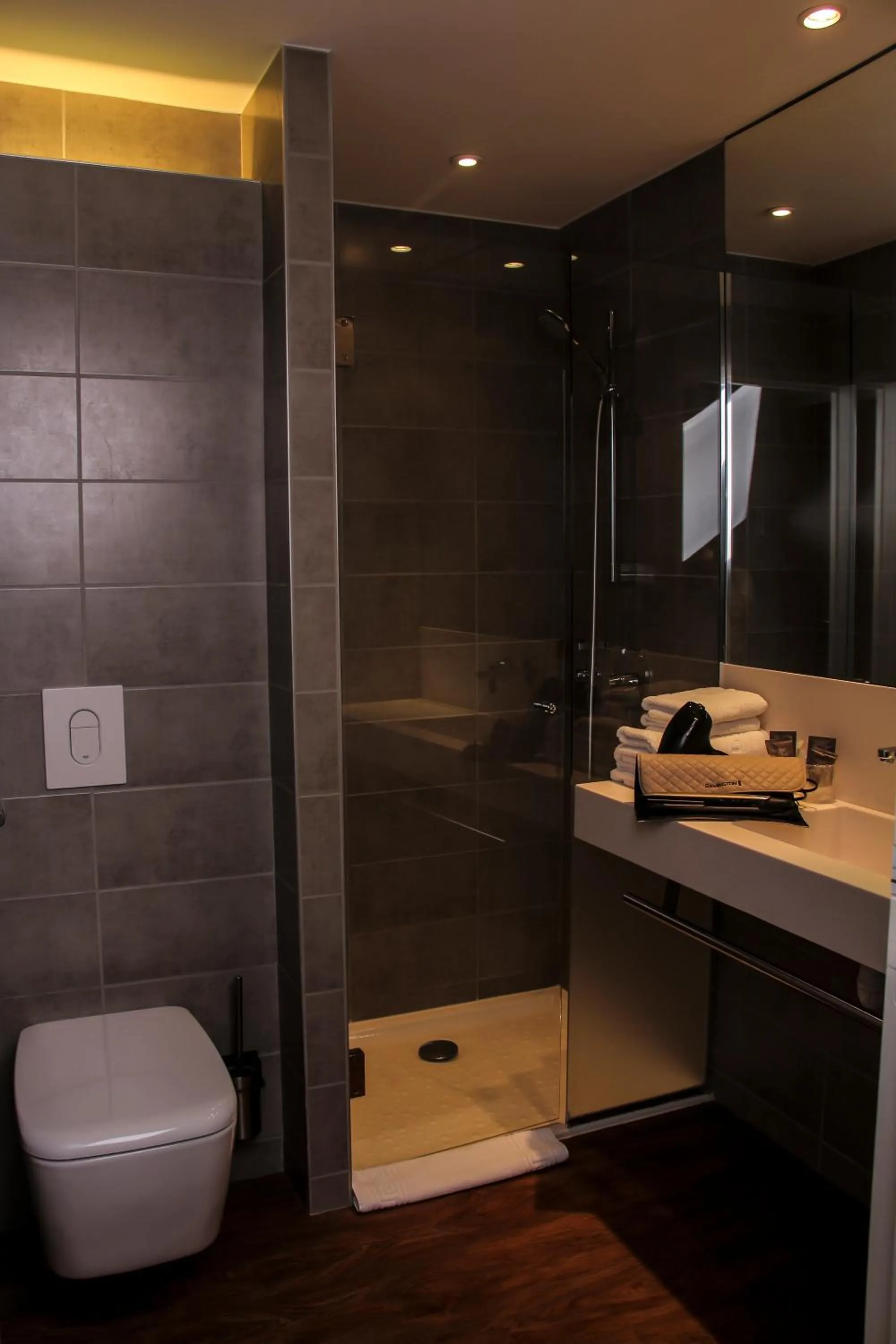 Bathroom in H24 HOTEL