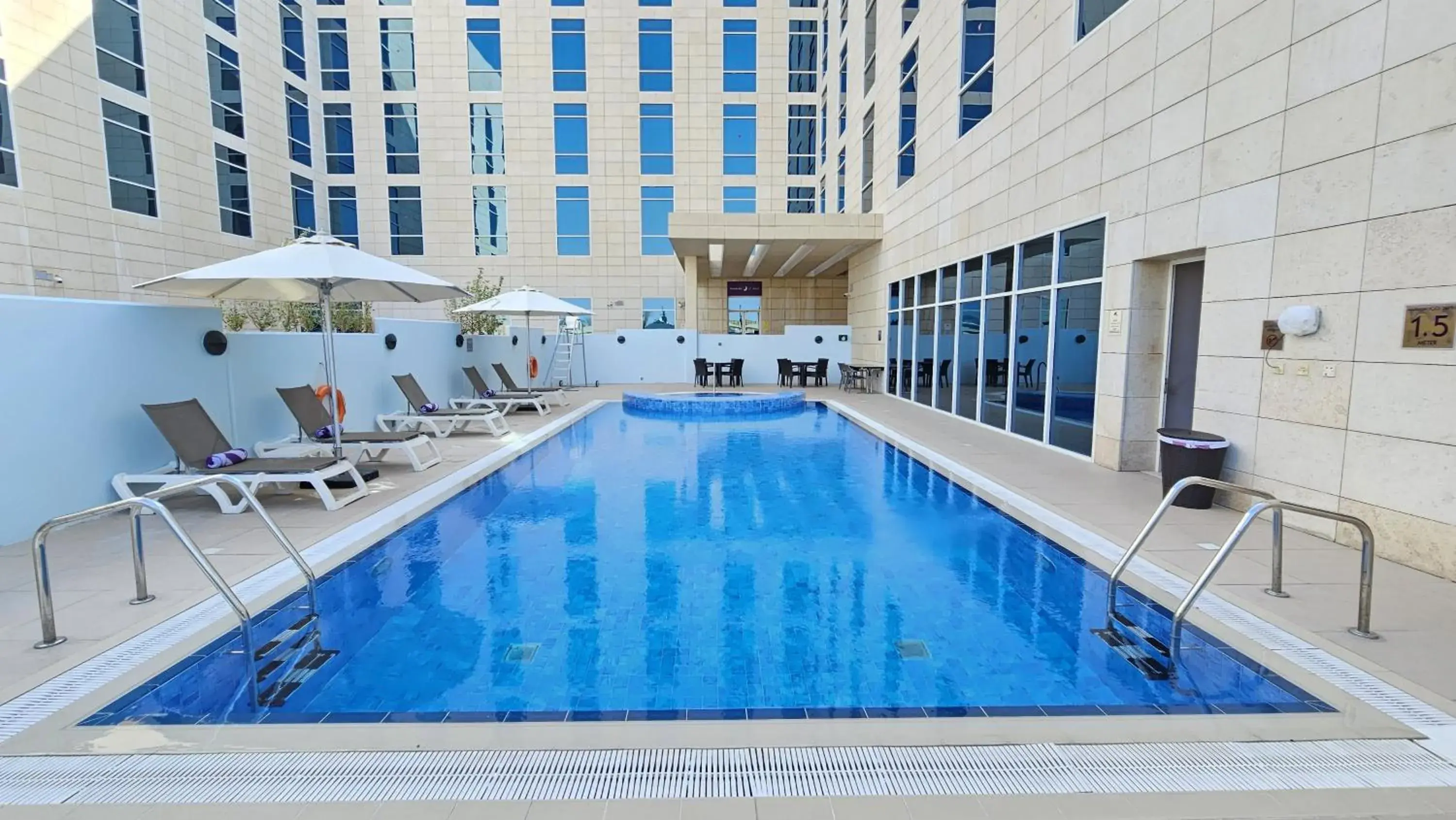 Swimming pool in Premier Inn Doha Education City Swimming pool in Premier Inn Doha Education City