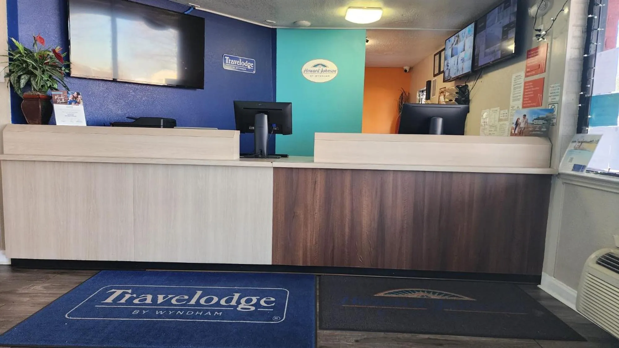 Property building in Travelodge by Wyndham Houston Hobby Airport