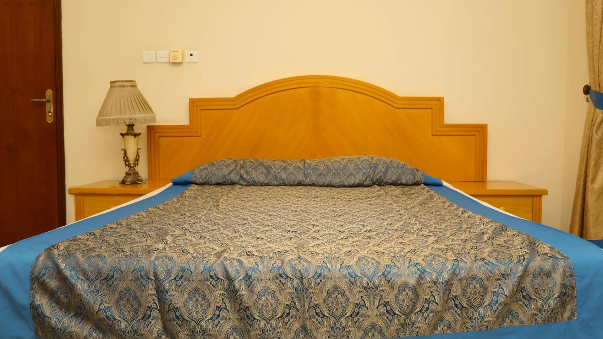 Bed in ltlalat Al Shorouq Hotel