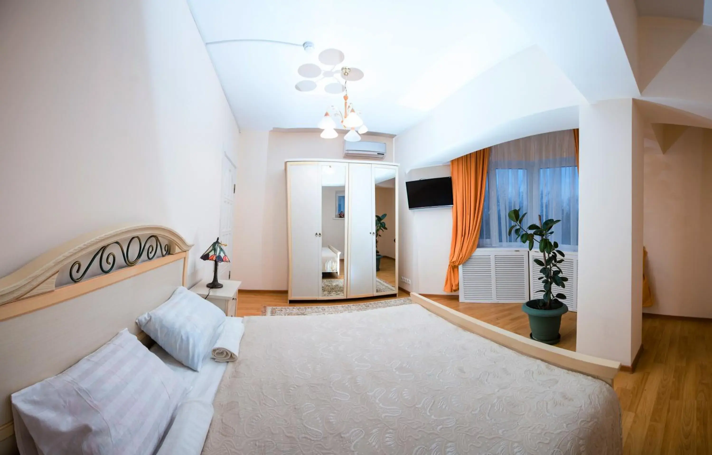 Standard Double Room with Shared Bathroom in Interhouse Almaty Standard Double Room with Shared Bathroom in Interhouse Almaty