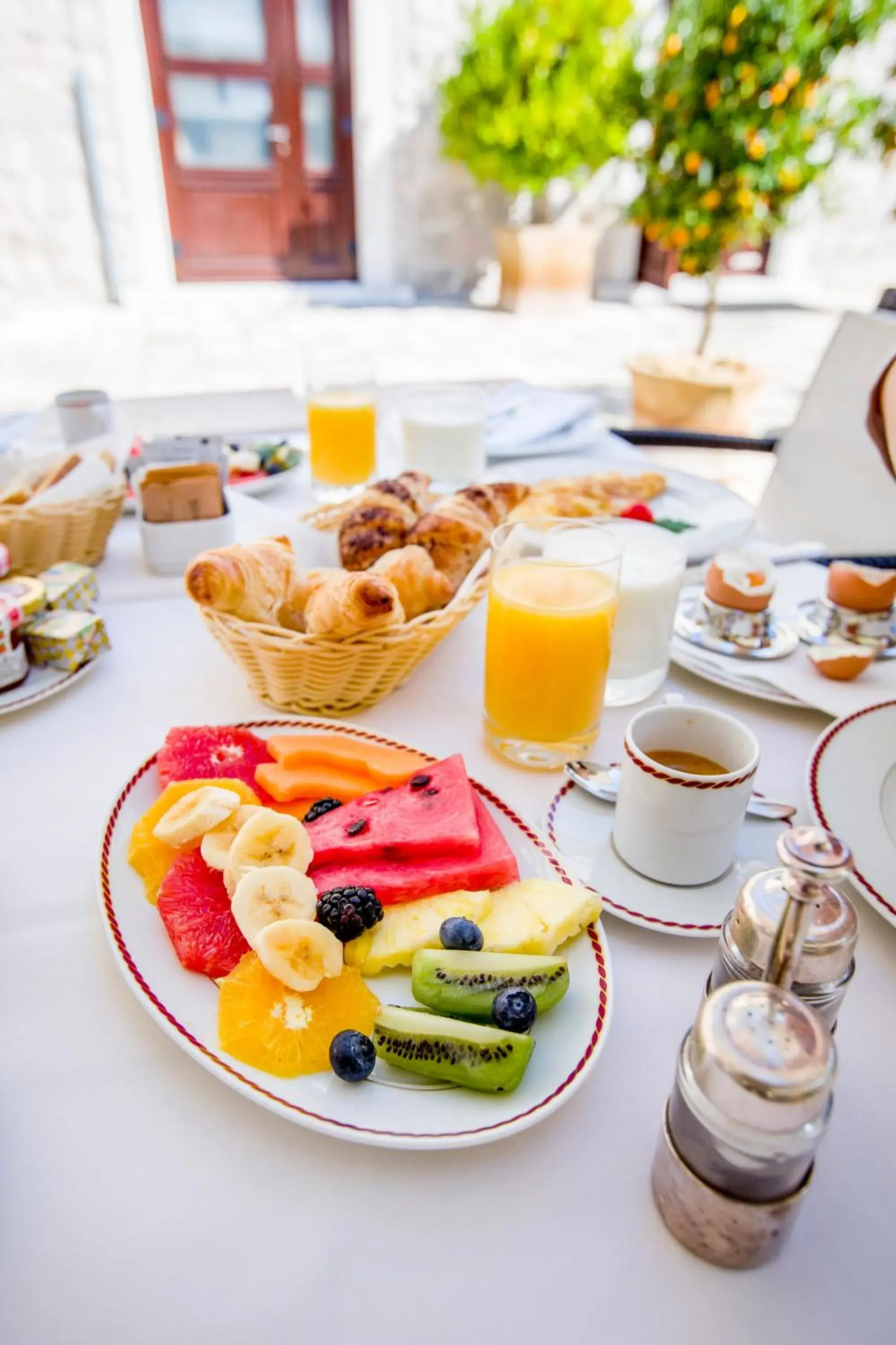 Restaurant/places to eat in Boutique Hotel Kazbek Restaurant/places to eat in Boutique Hotel Kazbek