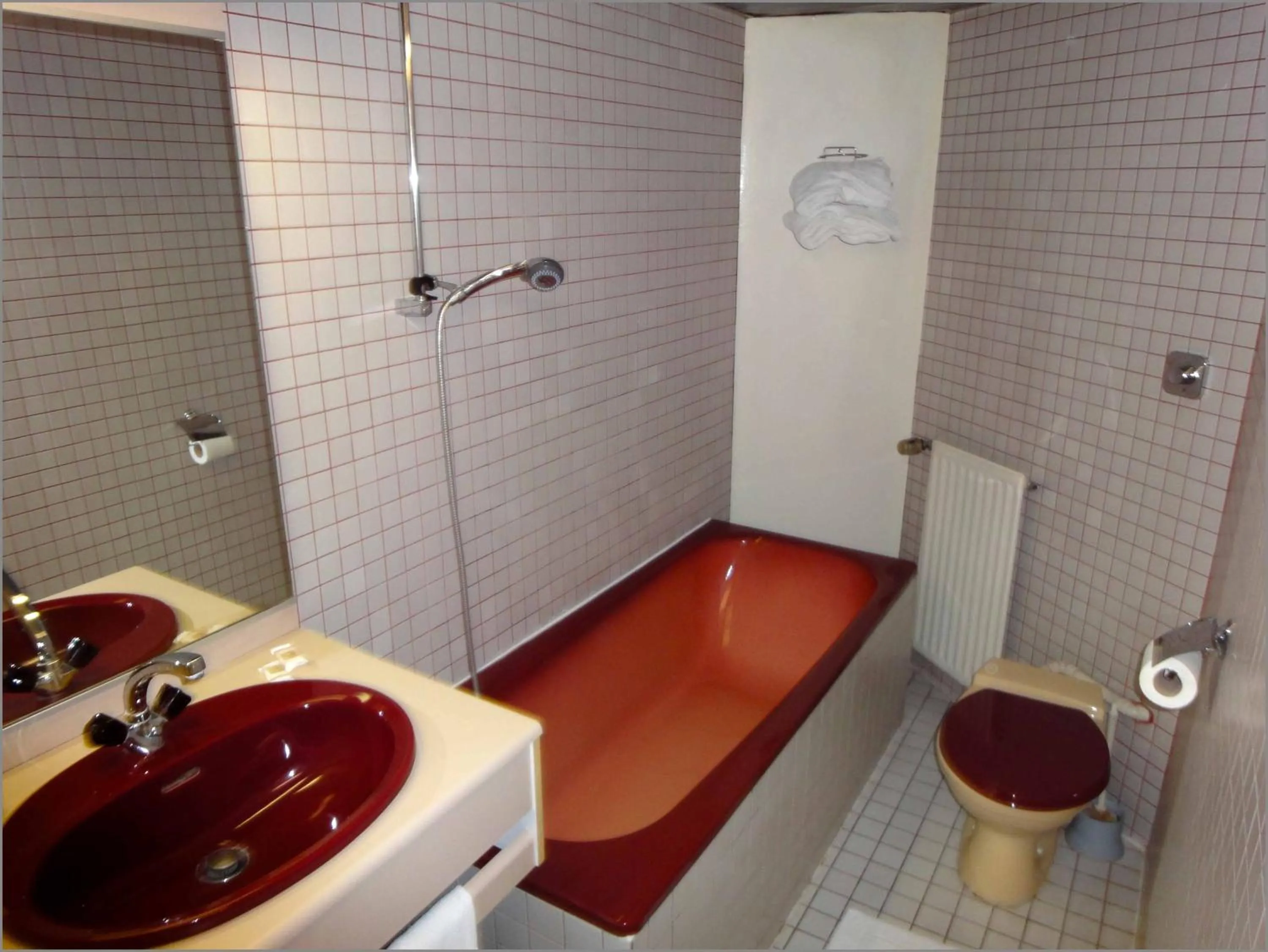 Bathroom in Picardy Hôtel-Gare du Nord