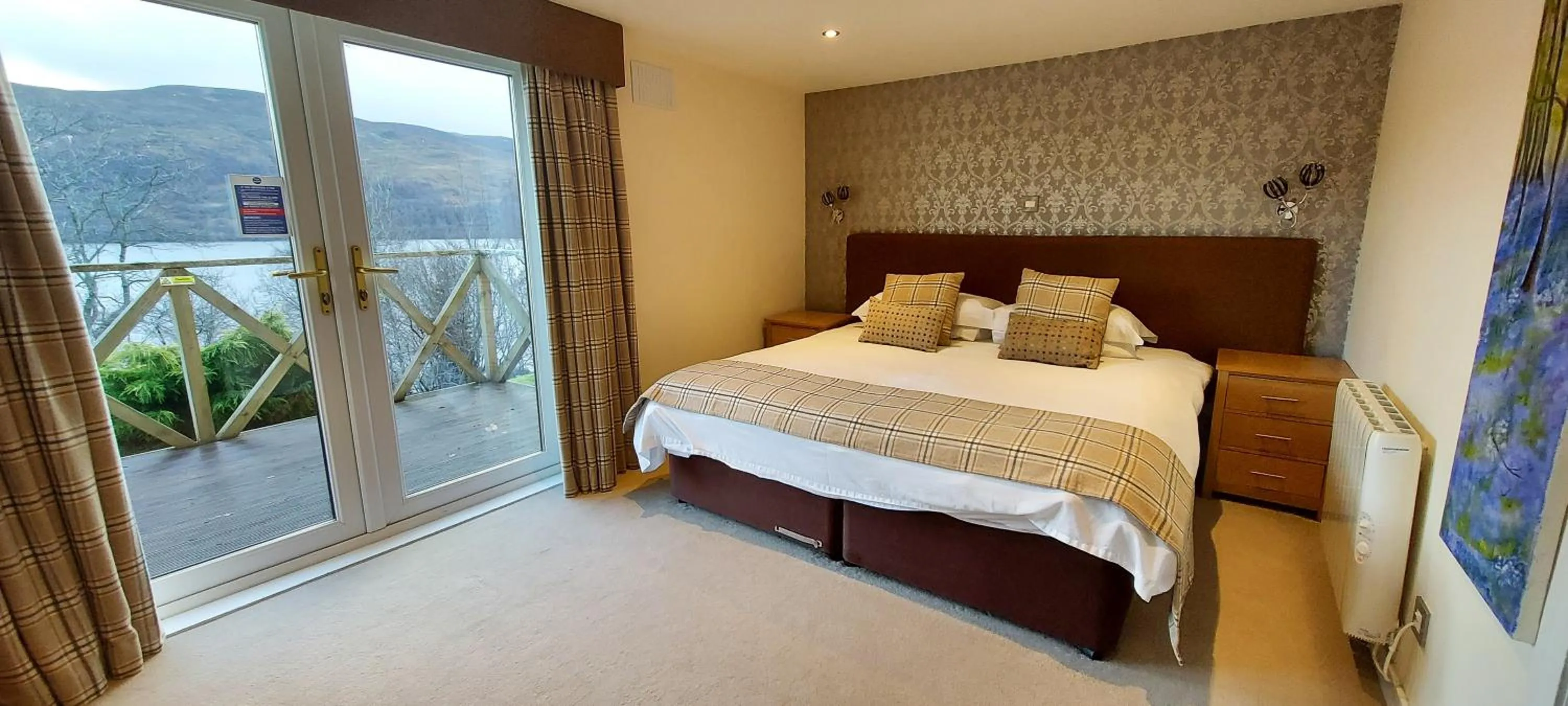 Bedroom, Bed in Loch Rannoch Highland Club