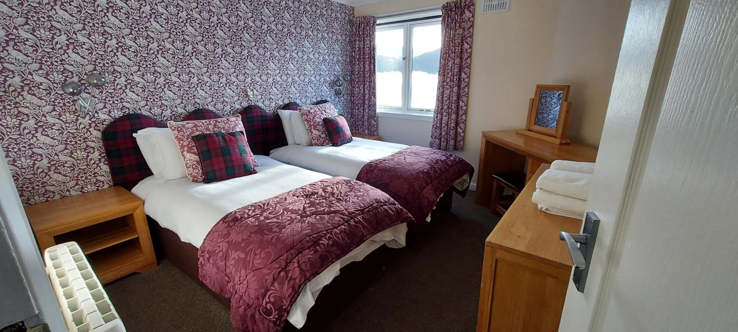 Bedroom, Bed in Loch Rannoch Highland Club