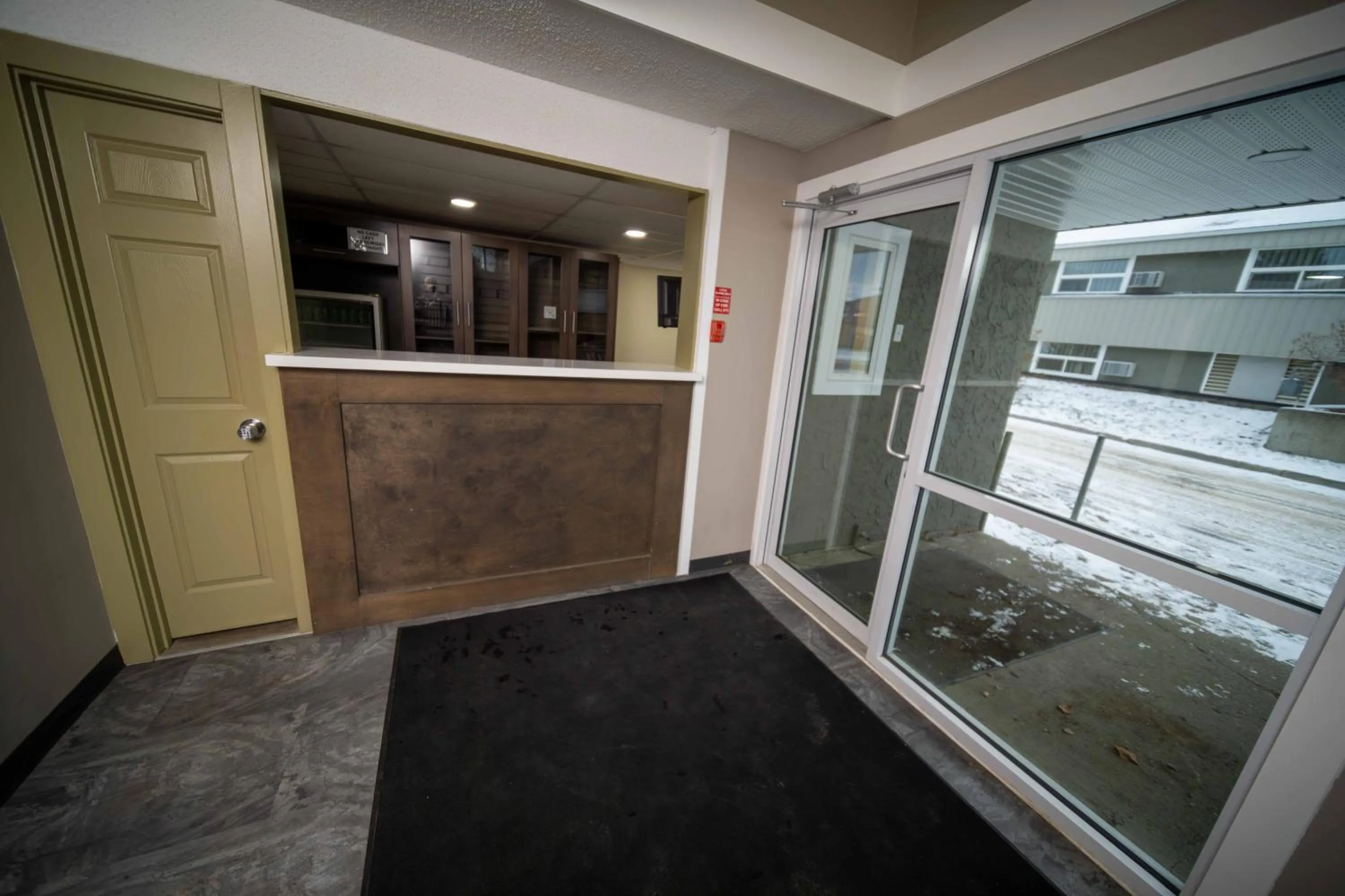 Lobby or reception in Northern Lights Inn