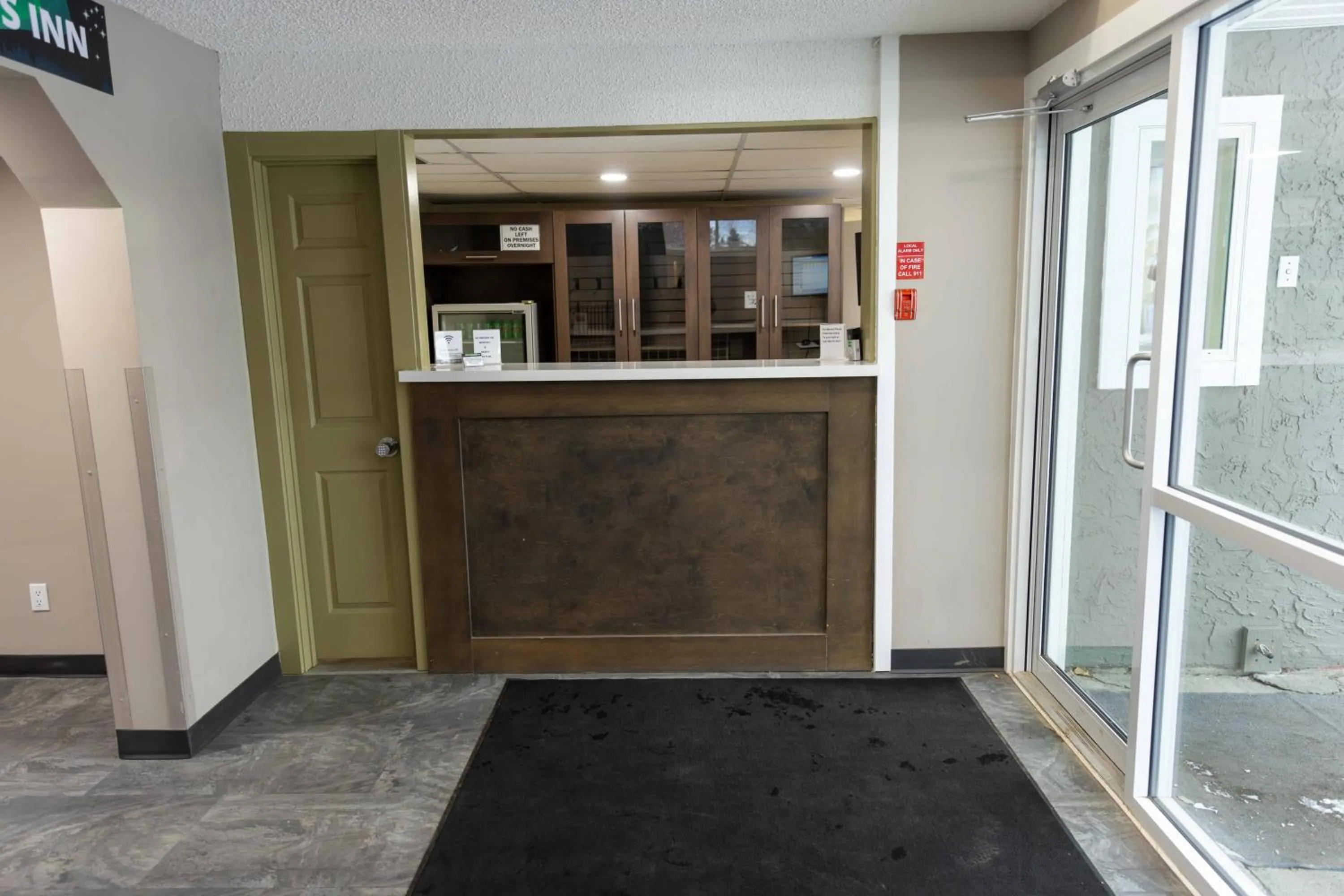 Lobby or reception in Northern Lights Inn