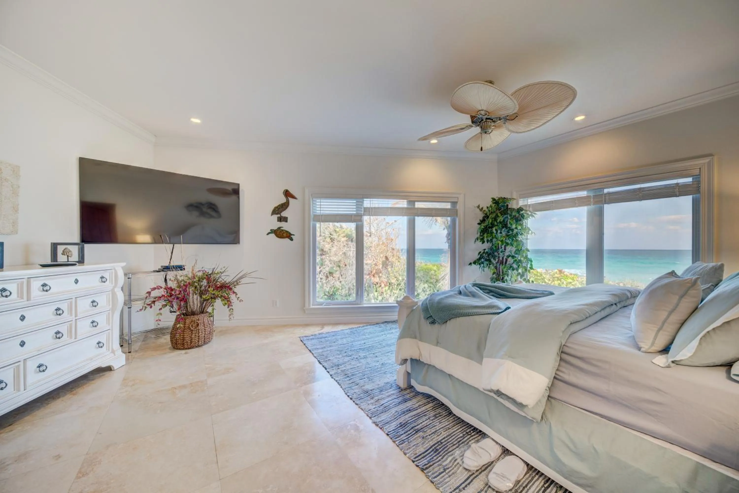 TV and multimedia, Bed in La Dolce Vita