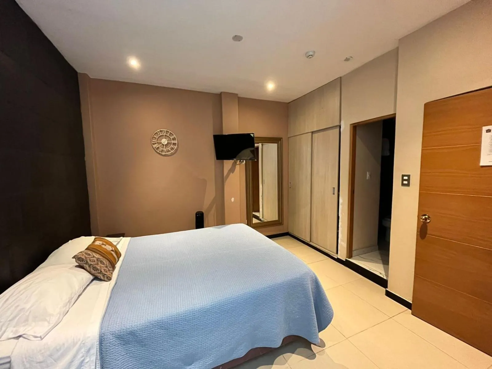 Bed in Casa del Inka Perú