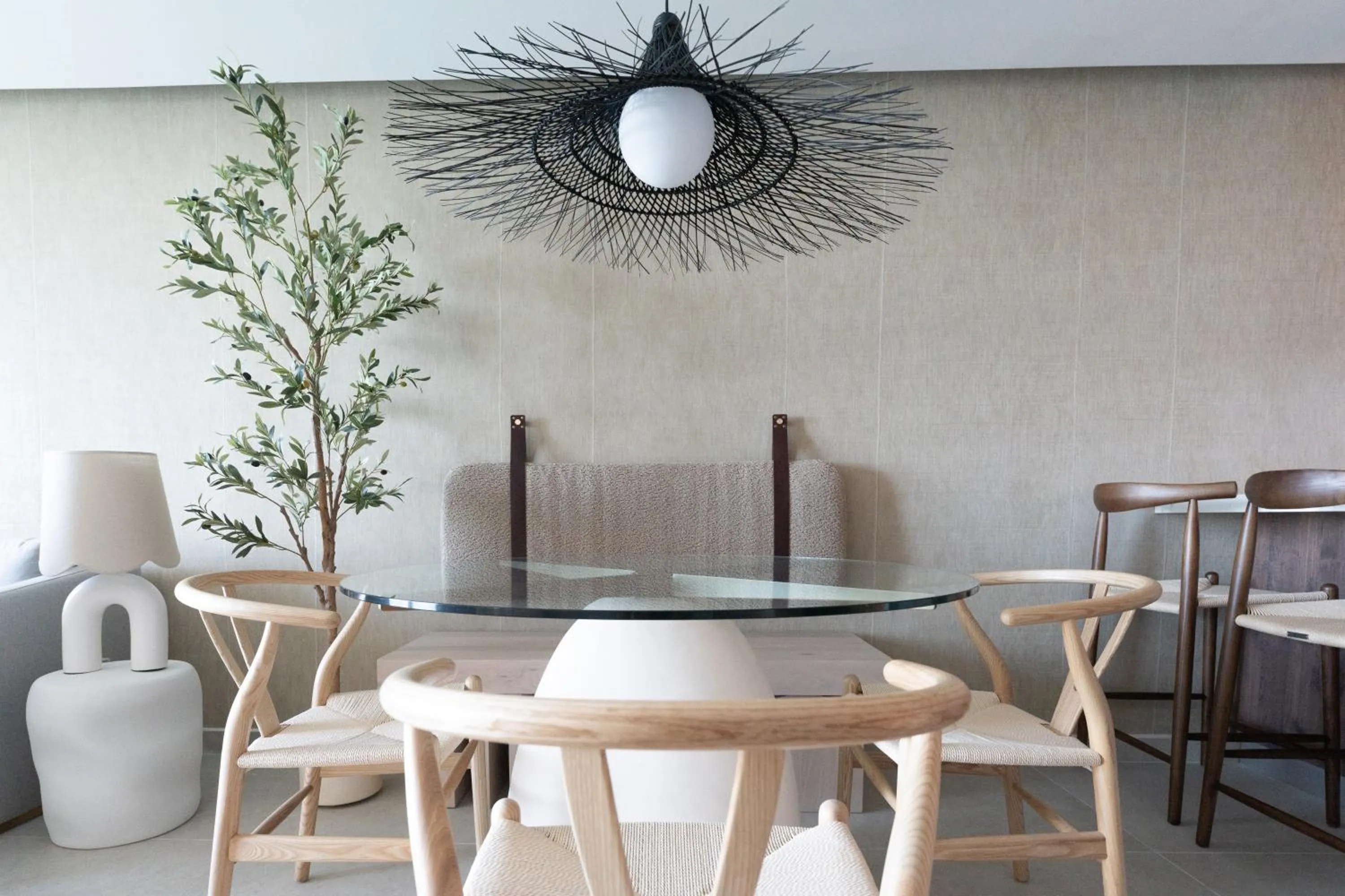 OCEAN VIEW DELUXE SUITE: PVT. BEACH & POOL